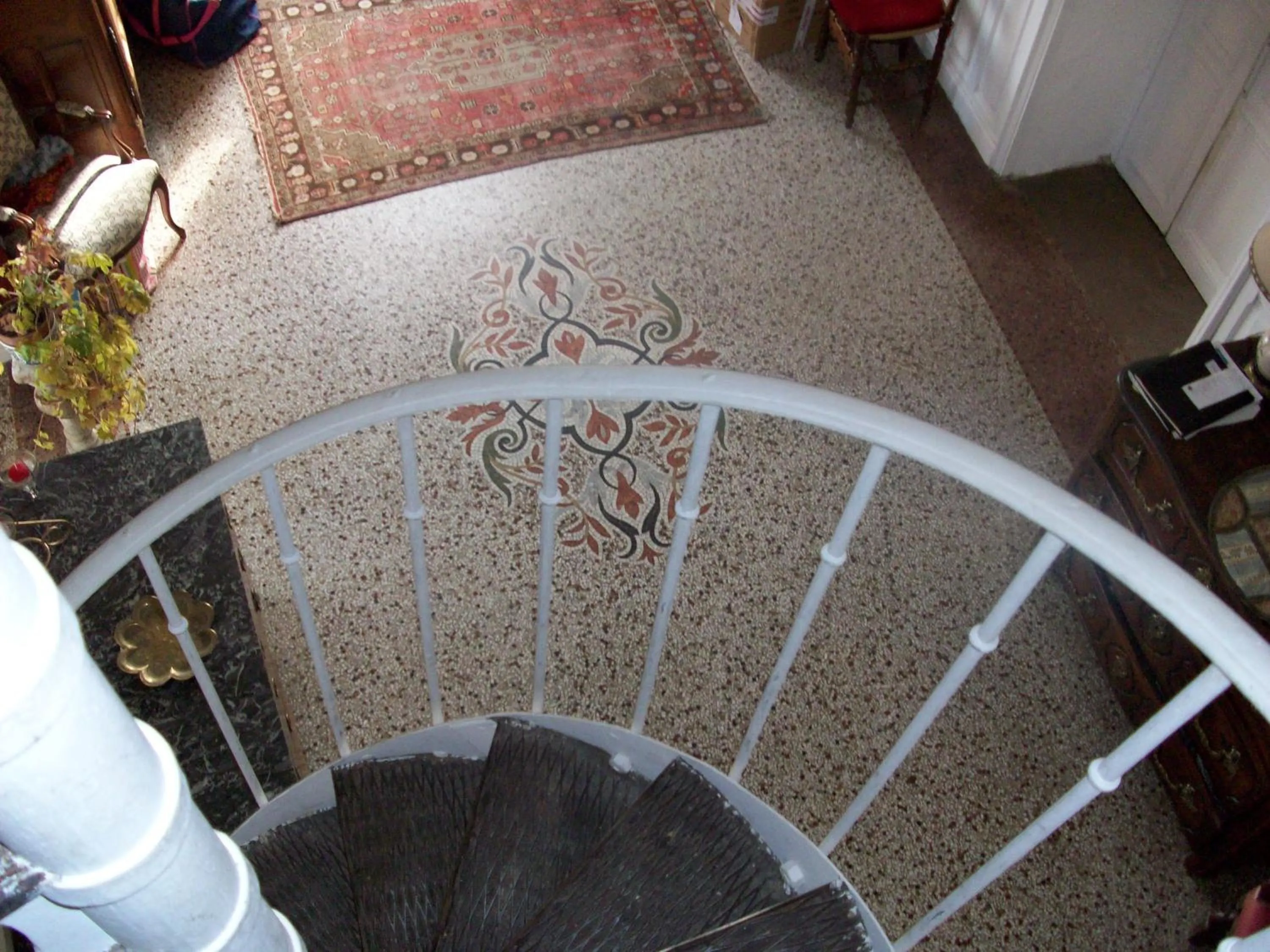 Decorative detail in Le Domaine Du Chapitre
