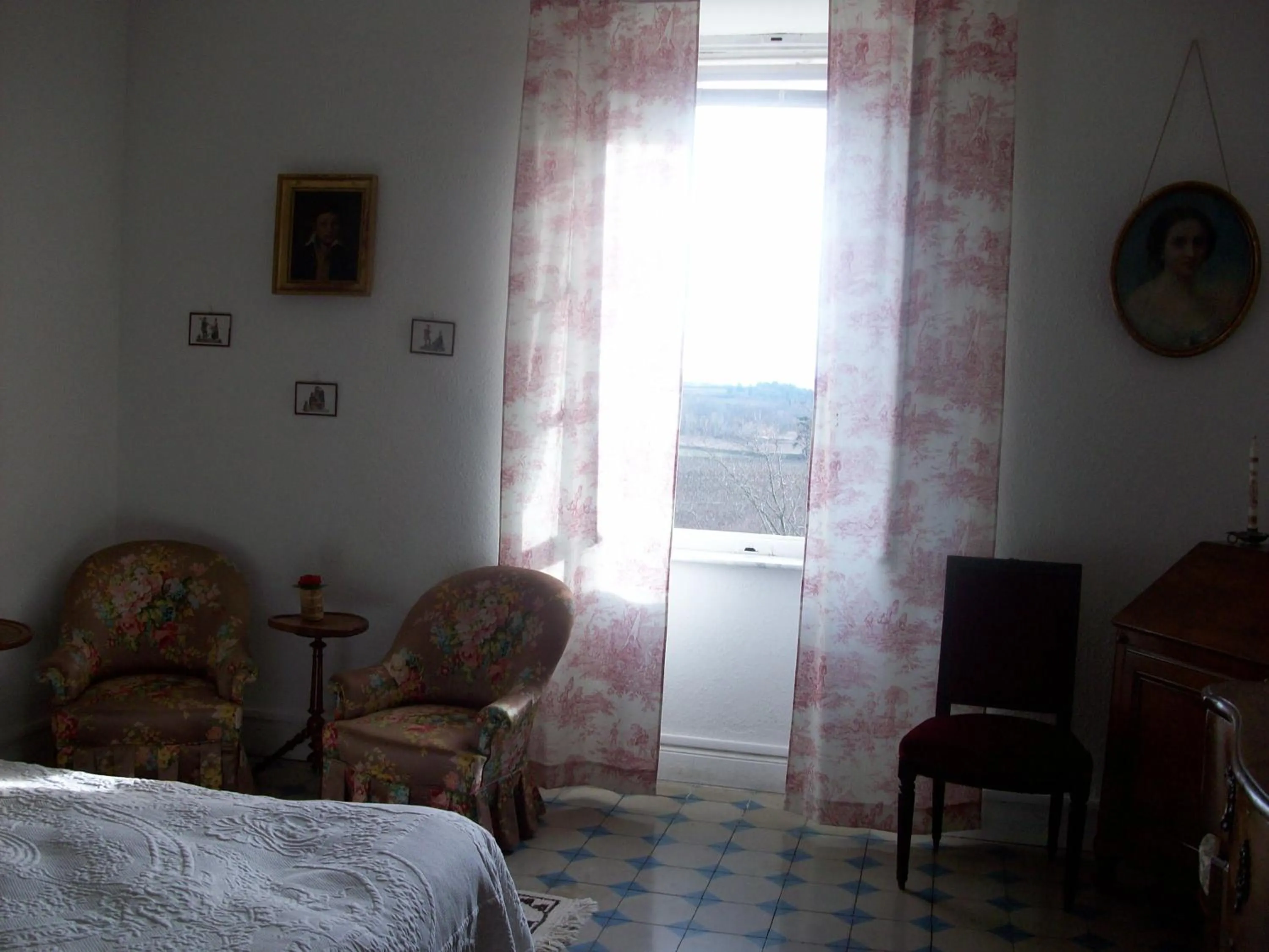 Bedroom, Bed in Le Domaine Du Chapitre