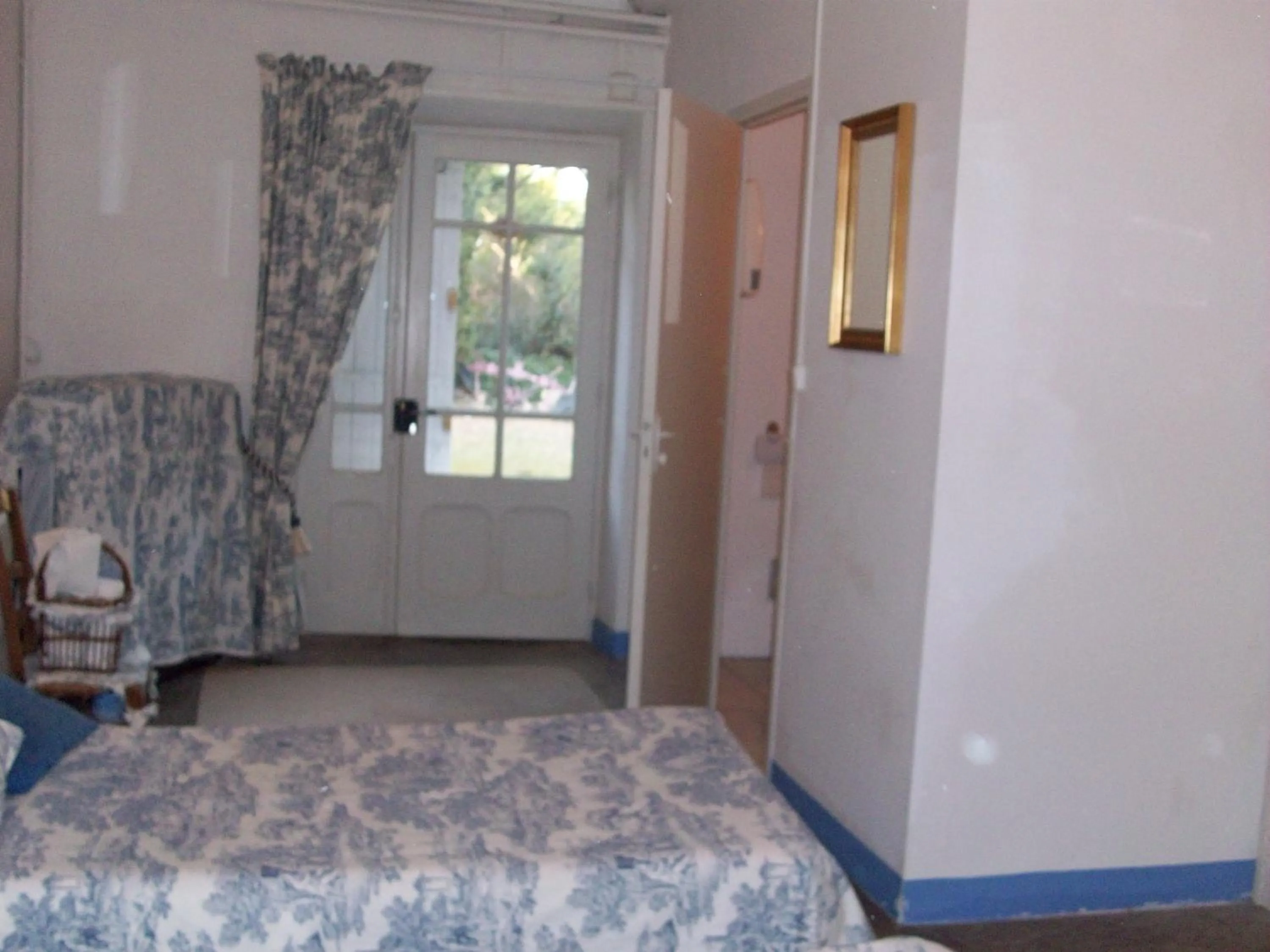 Bedroom, Bed in Le Domaine Du Chapitre
