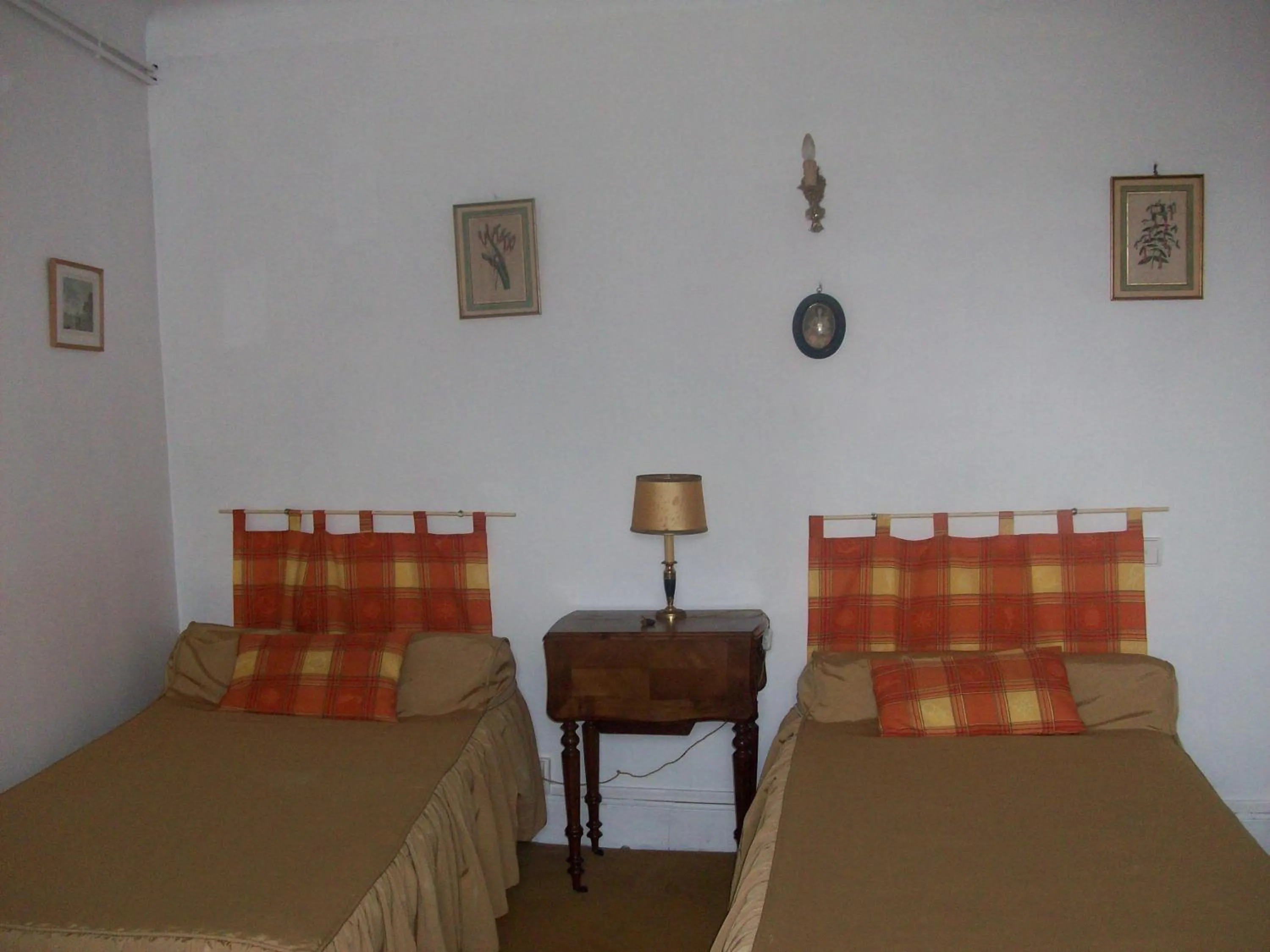 Bedroom, Bed in Le Domaine Du Chapitre