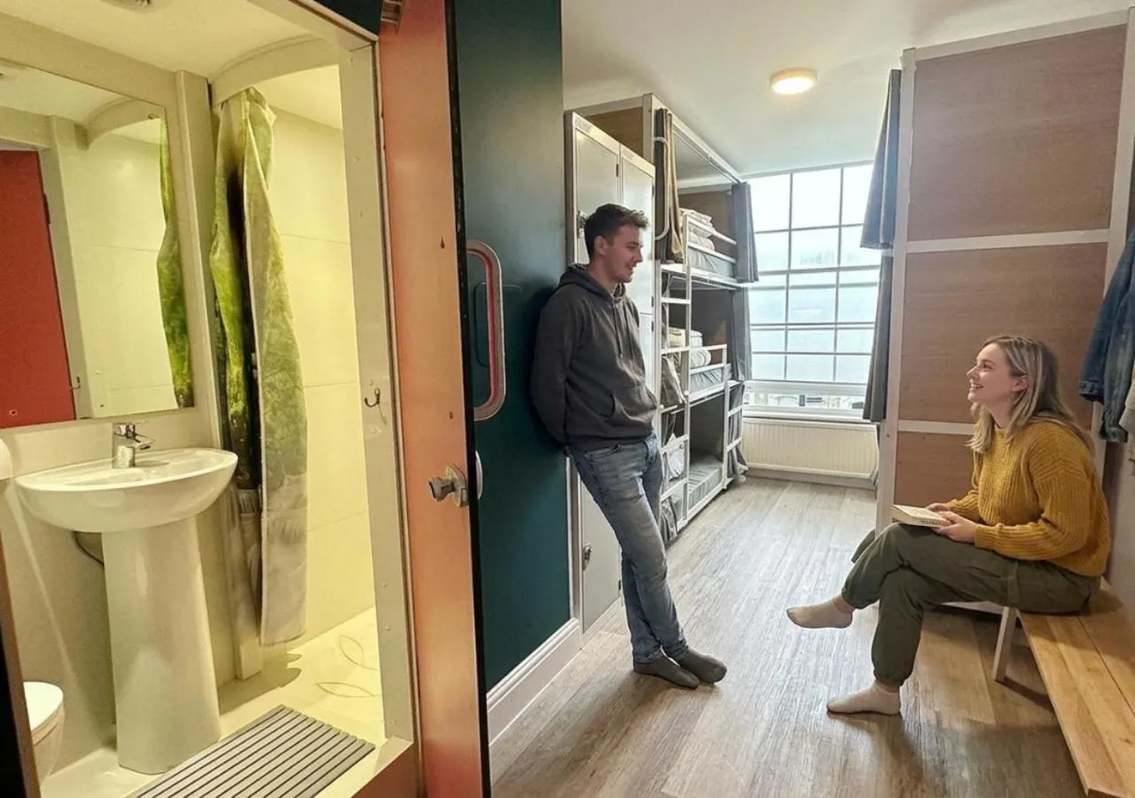 Bedroom in Smart Hyde Park View