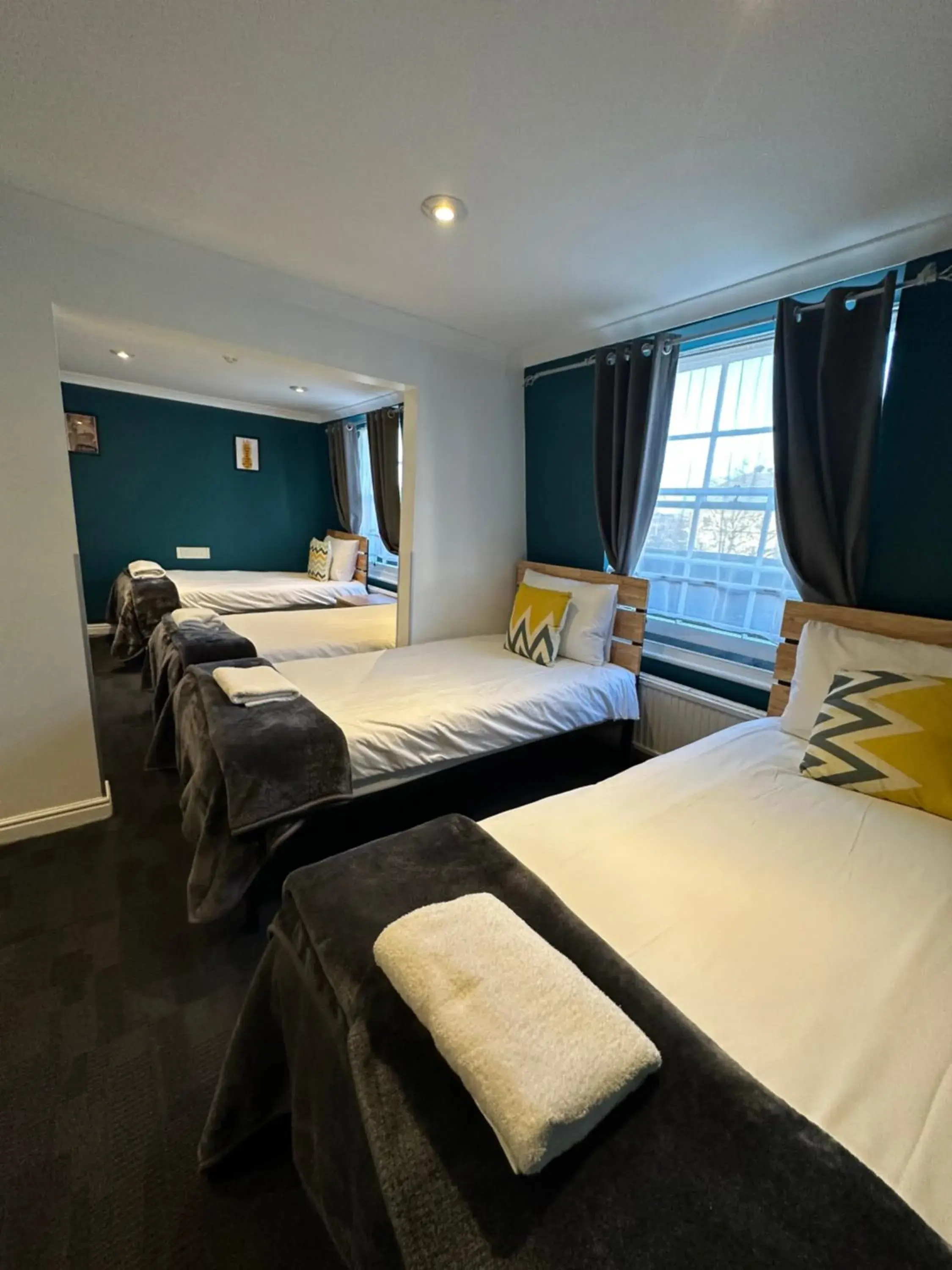 Bedroom, Bed in Smart Hyde Park View Bedroom, Bed in Smart Hyde Park View