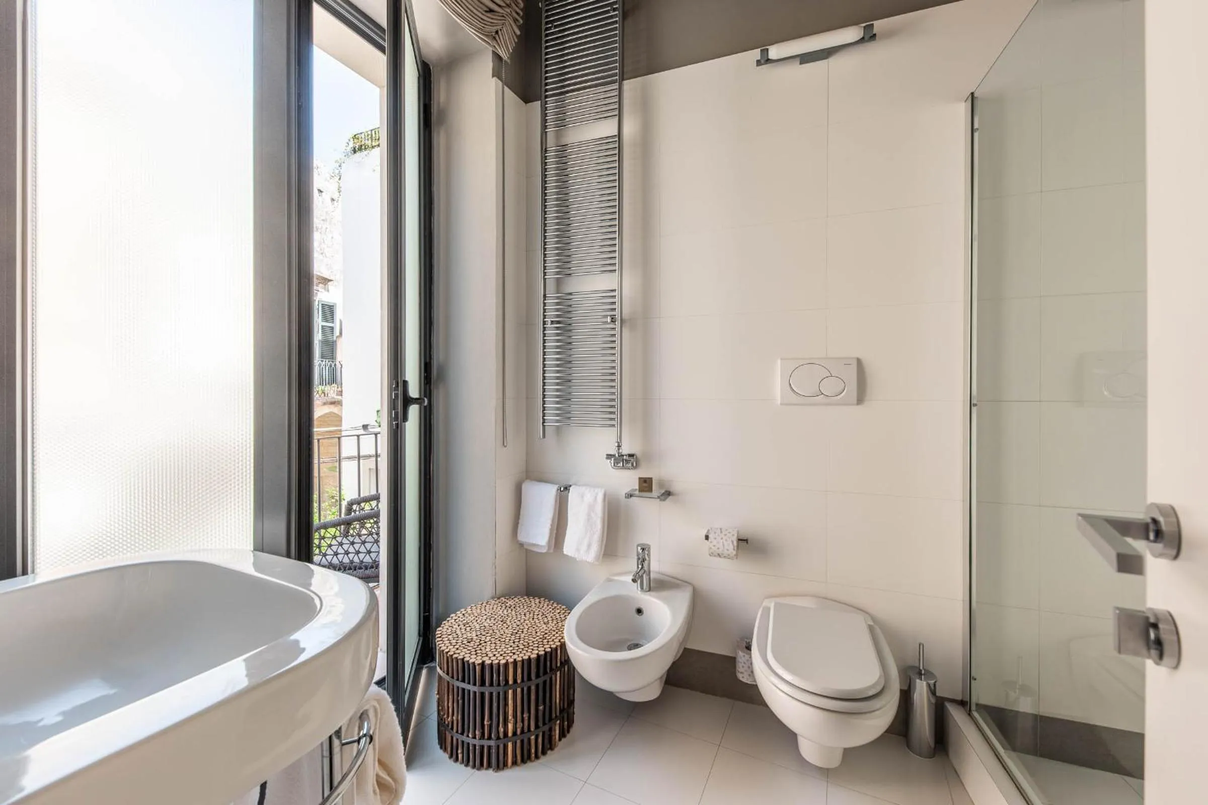 Bathroom in Arco Vecchio Urban Suite - Epoca Collection