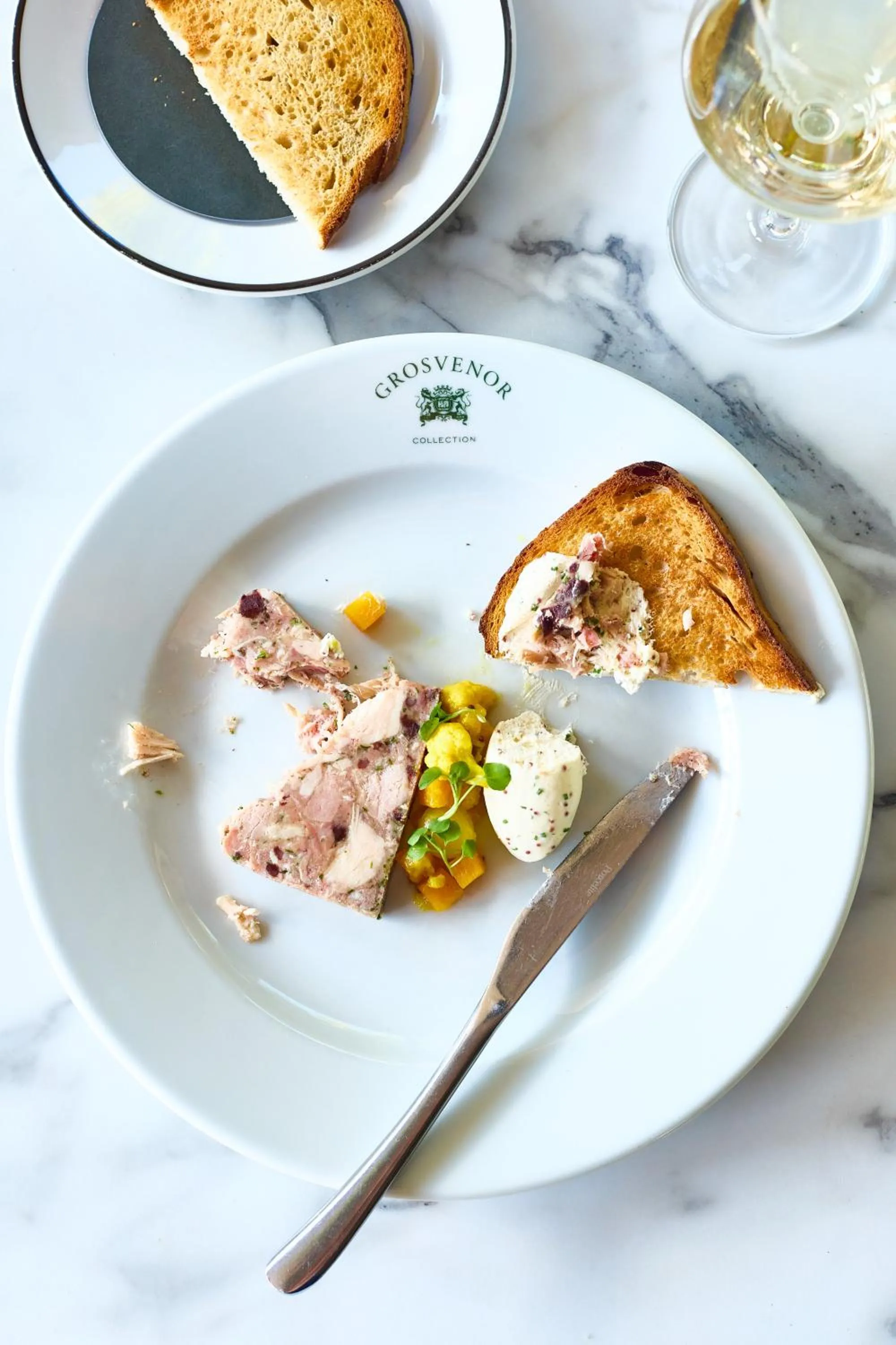 Food in The Stag on the River