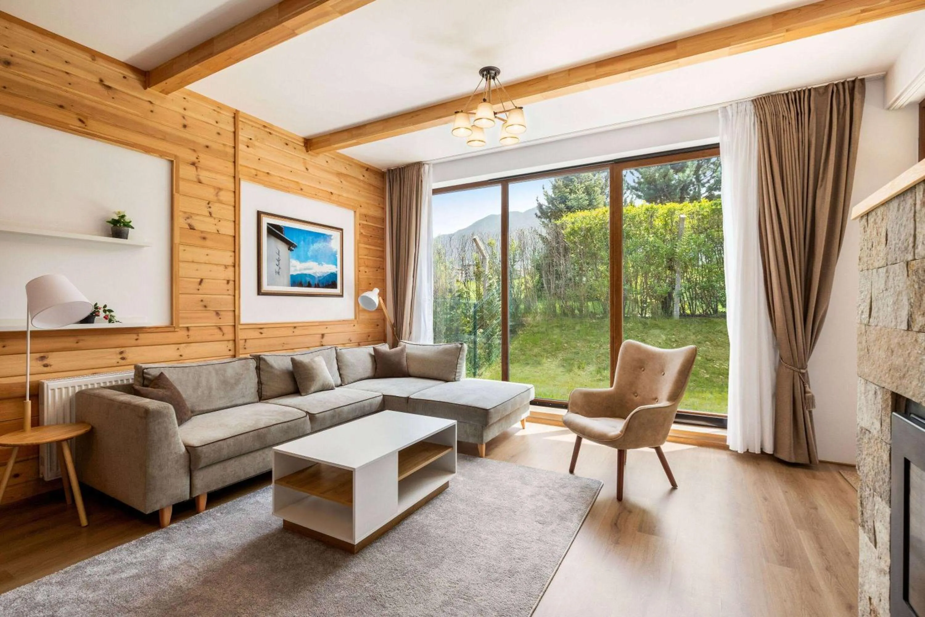 Bed in The Balkan Jewel Resort, Trademark Collection by Wyndham