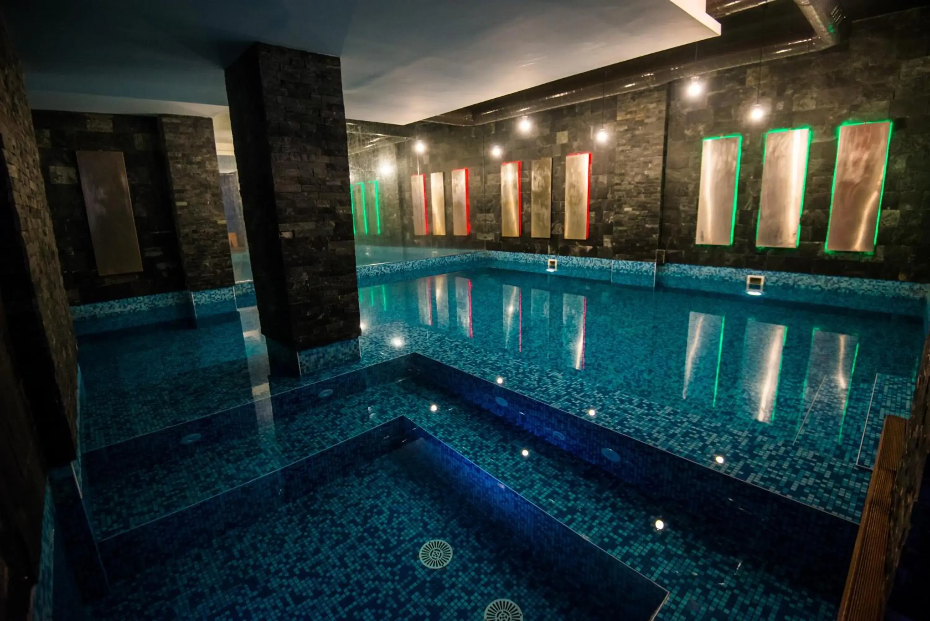 Swimming pool in The Balkan Jewel Resort, Trademark Collection by Wyndham Swimming pool in The Balkan Jewel Resort, Trademark Collection by Wyndham