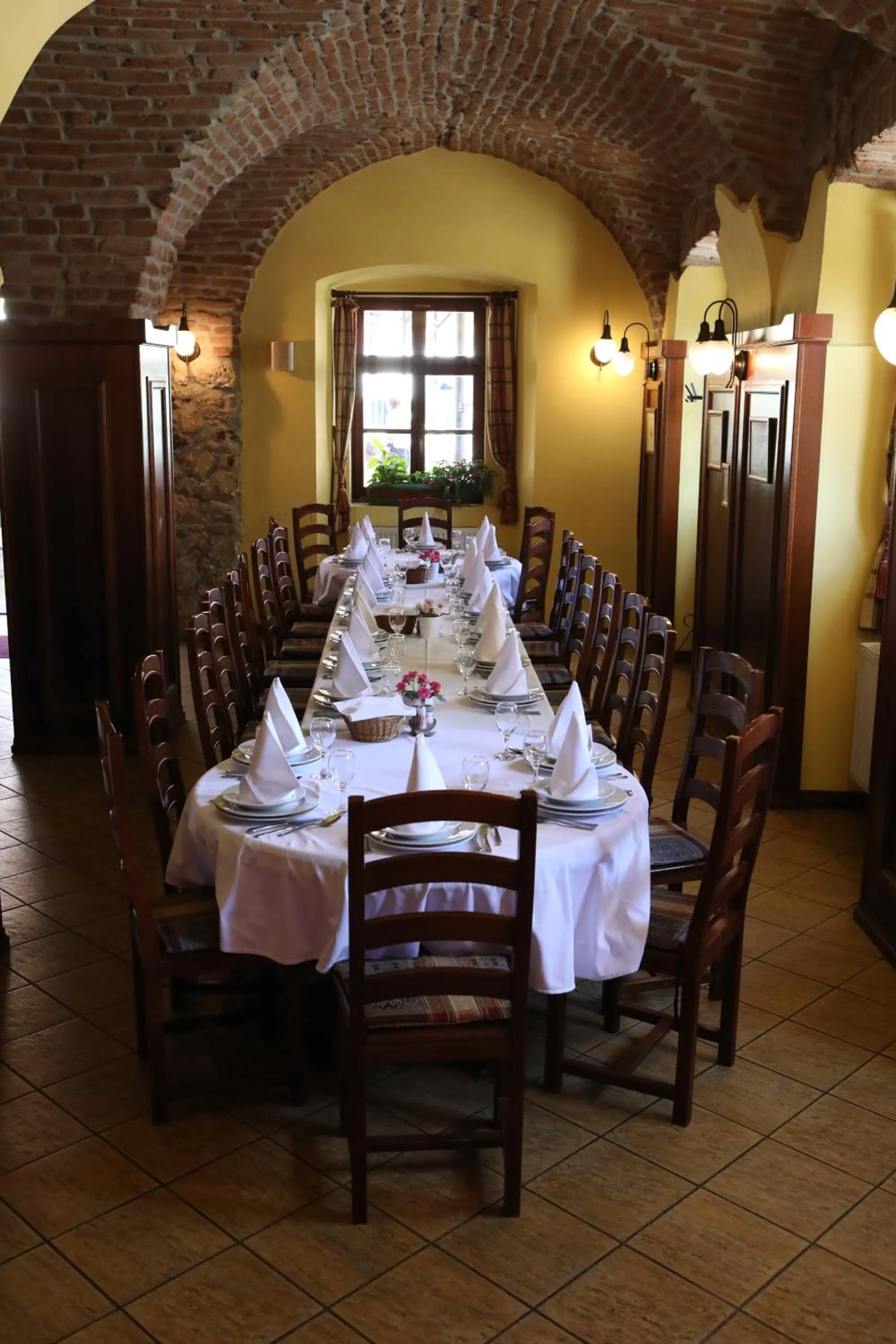 Restaurant/places to eat in Hotel Lavica