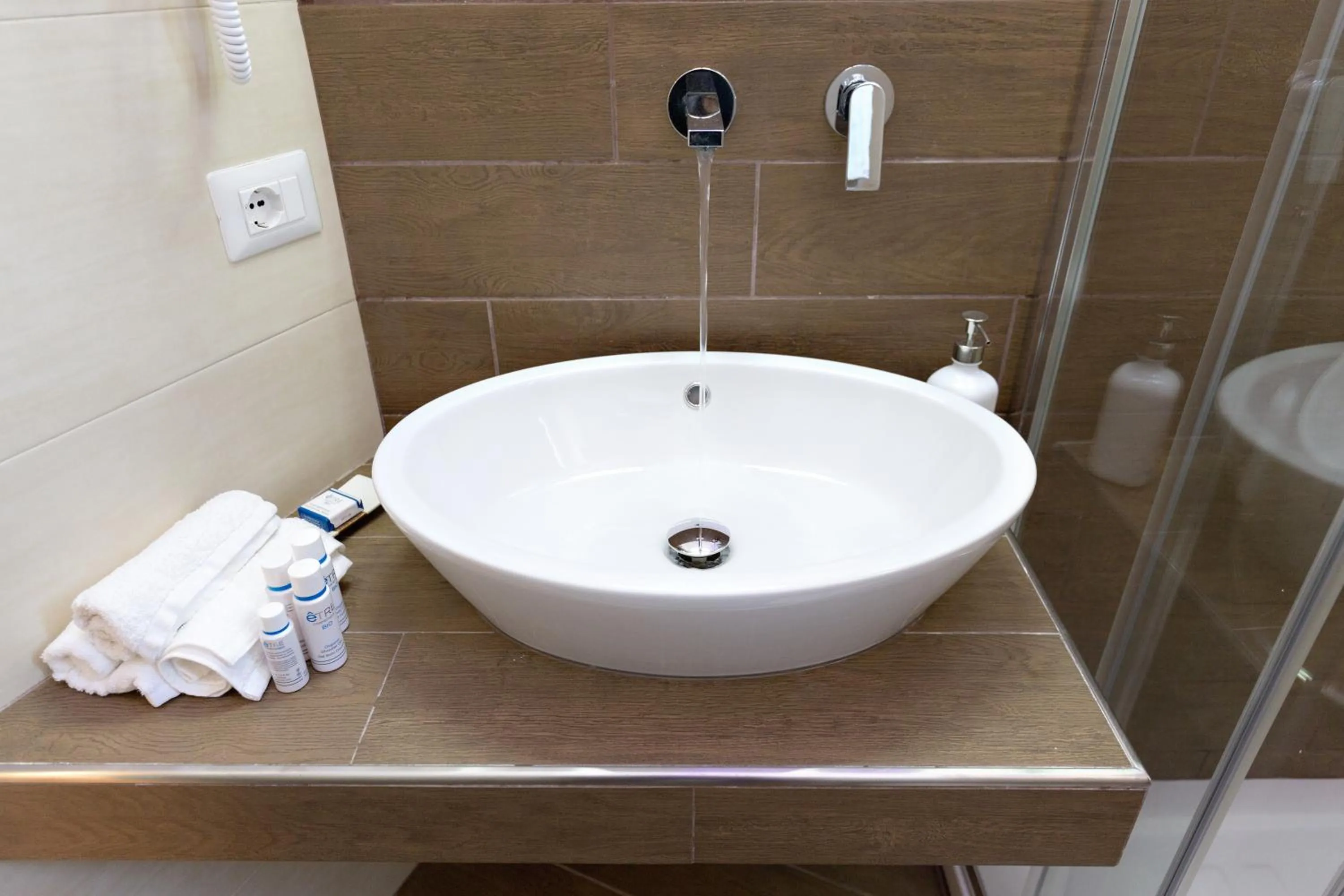 Bathroom in Dolce Luxury Rooms