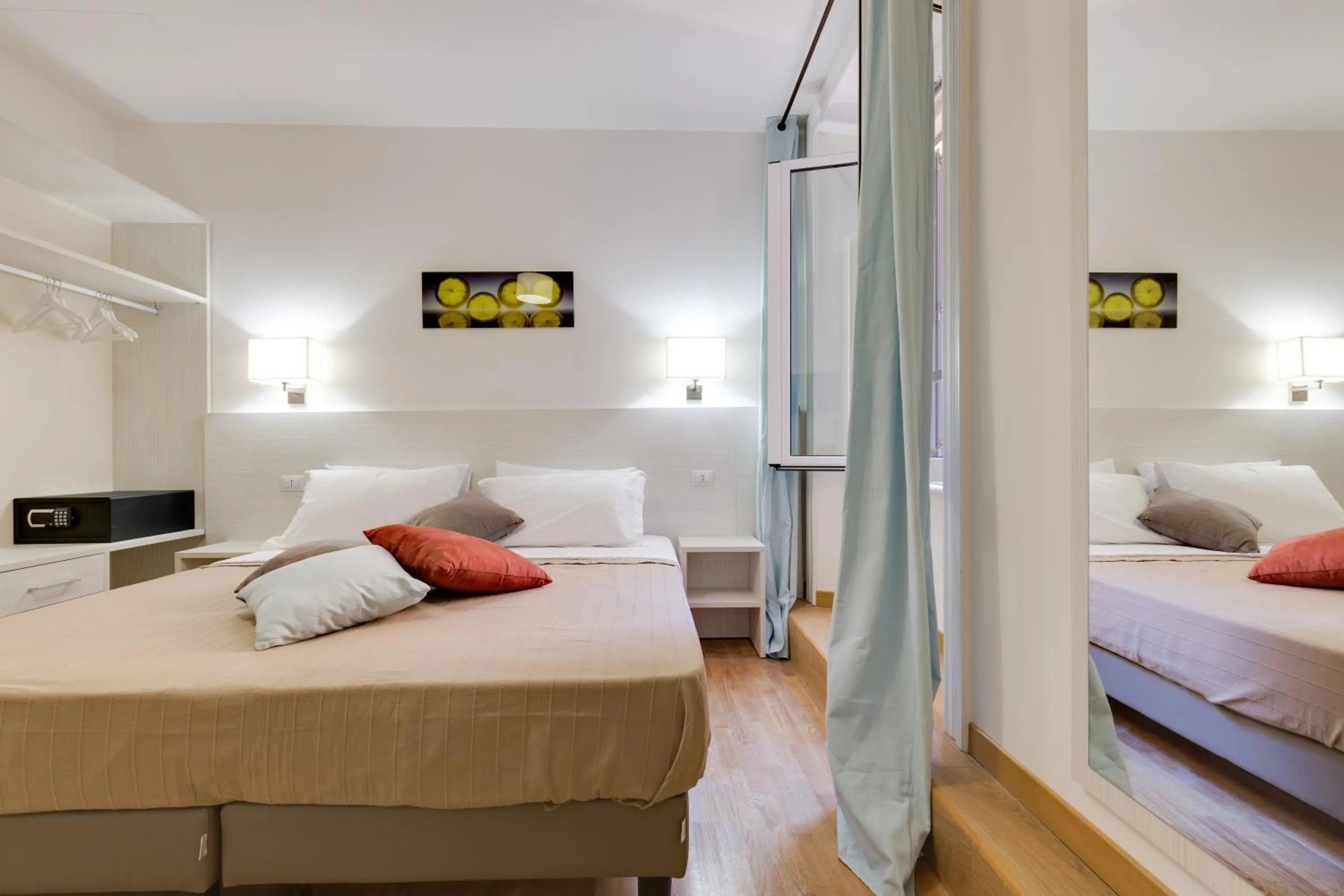 Photo of the whole room, Bed in Dolce Luxury Rooms