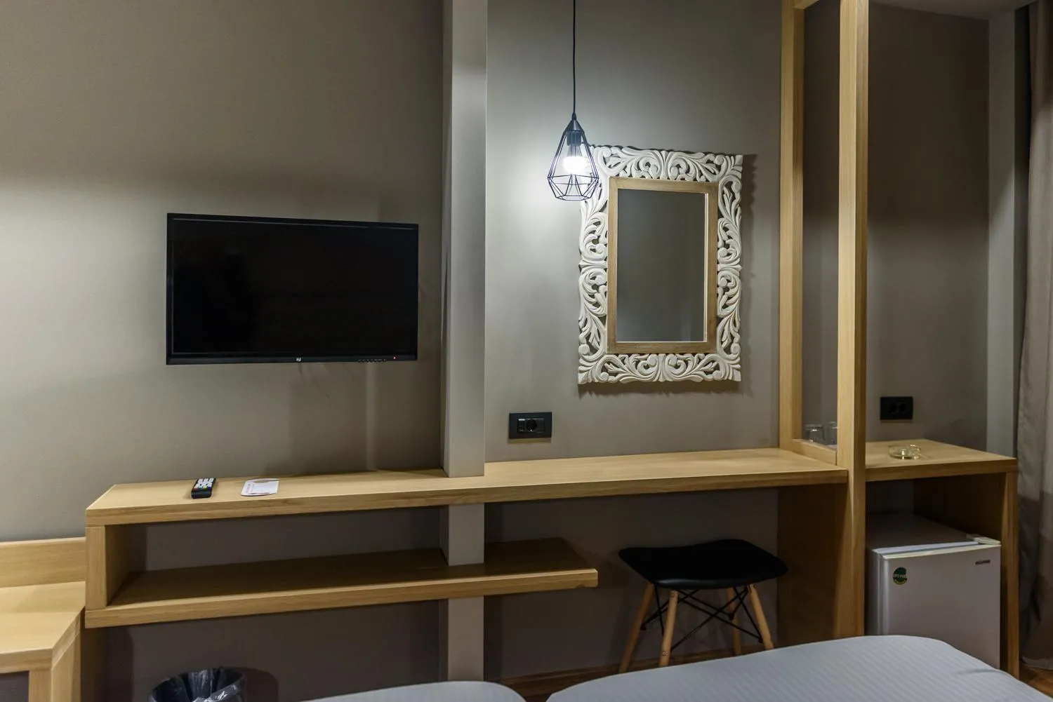 Photo of the whole room in Agamemnon Hotel