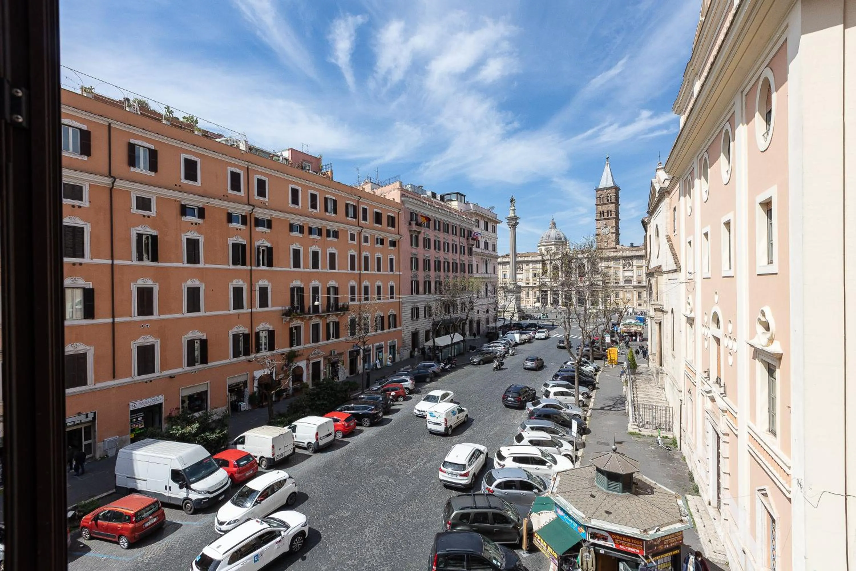 City view in Rome To Stay