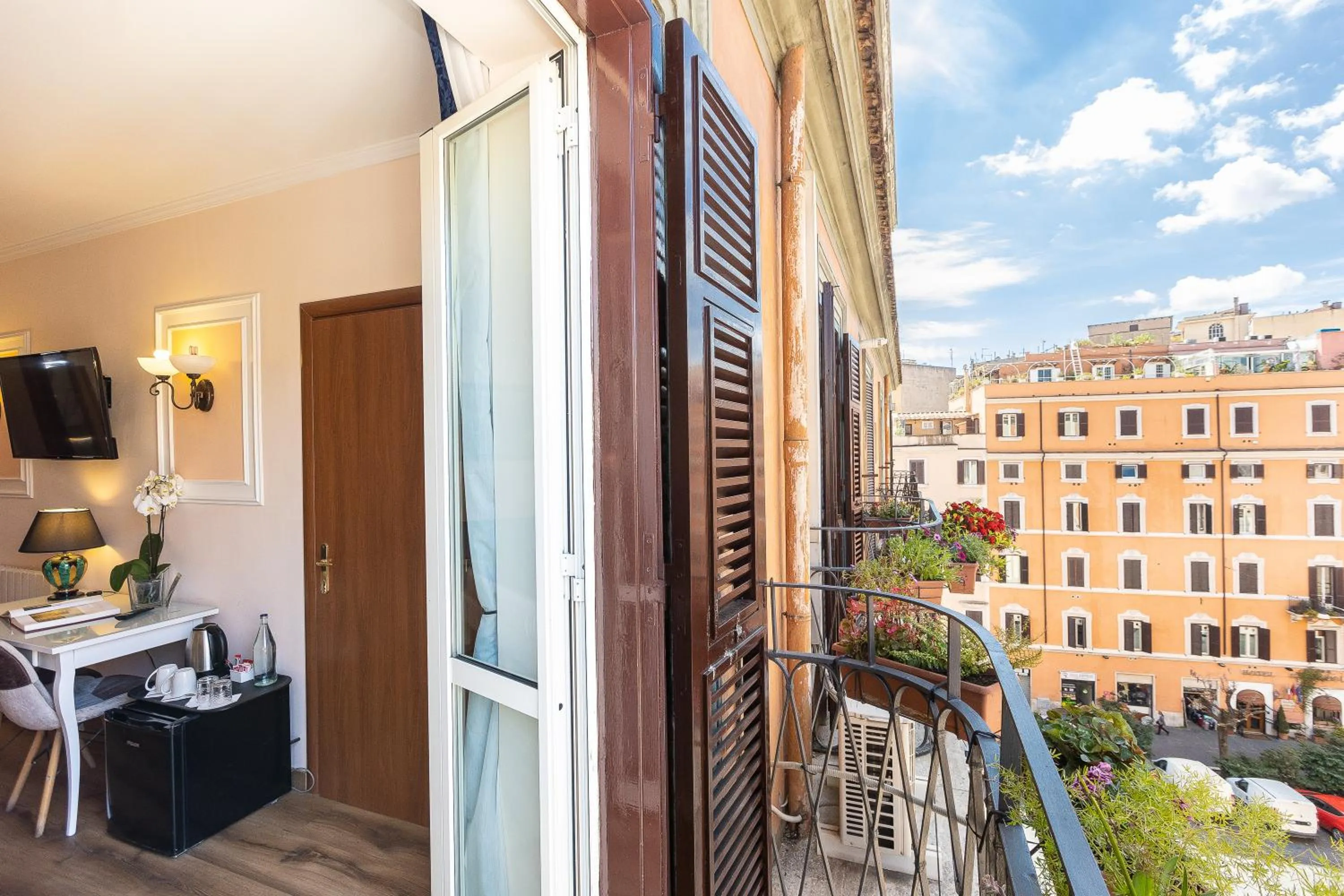 Balcony/Terrace in Rome To Stay