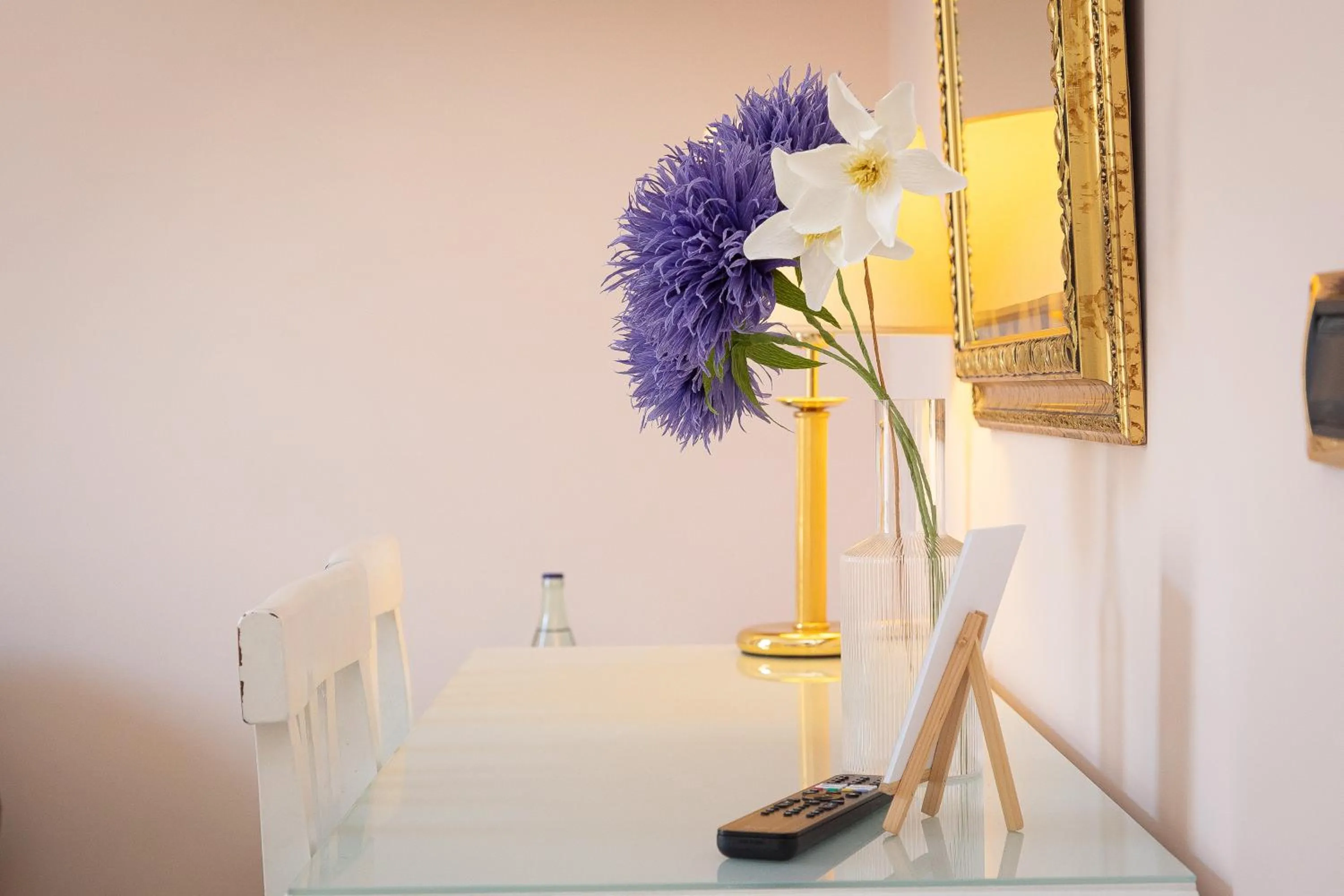 Decorative detail in Rome To Stay