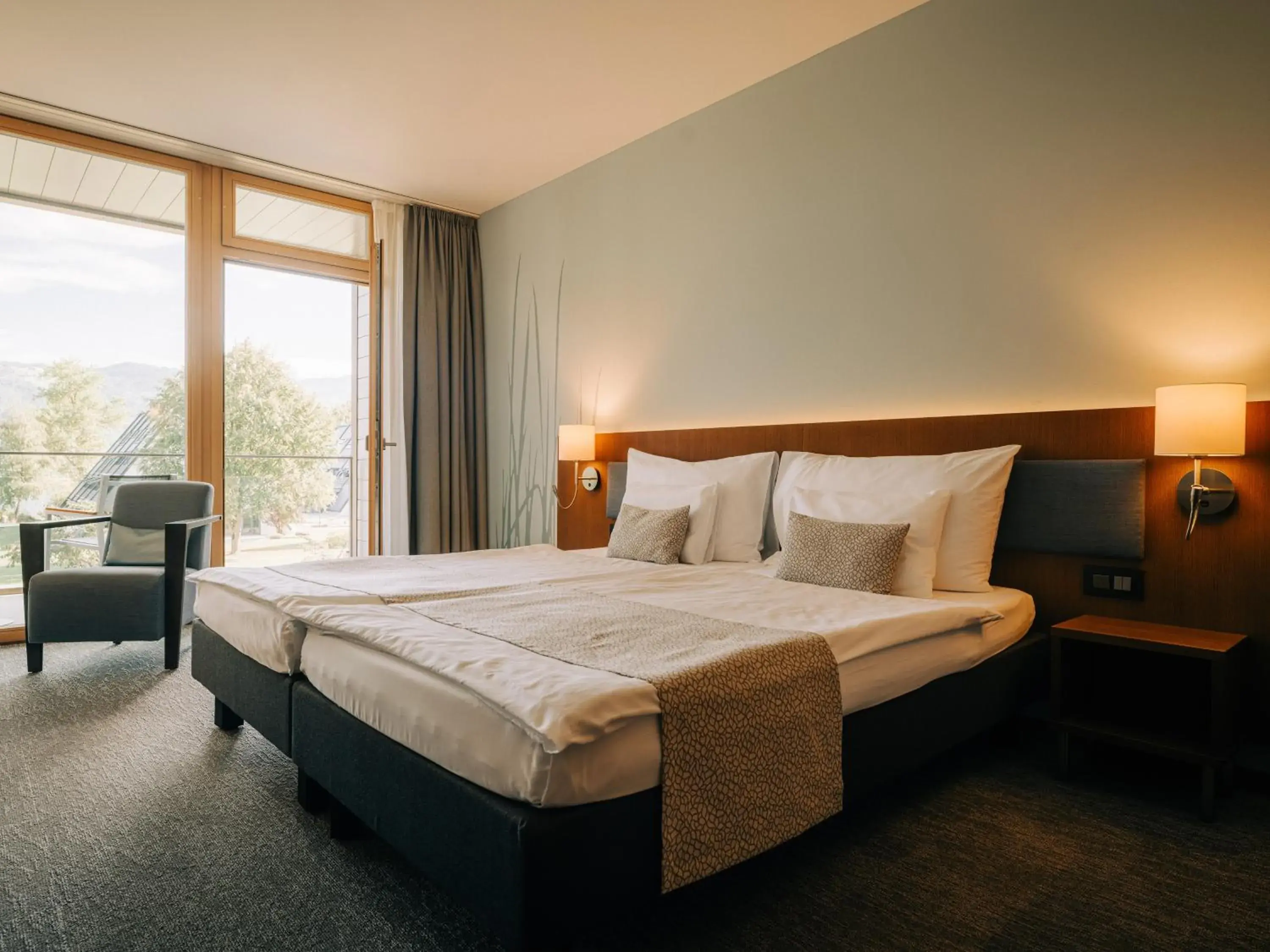 Double Room - Lakeside in Deltapark Vitalresort**** Double Room - Lakeside in Deltapark Vitalresort****