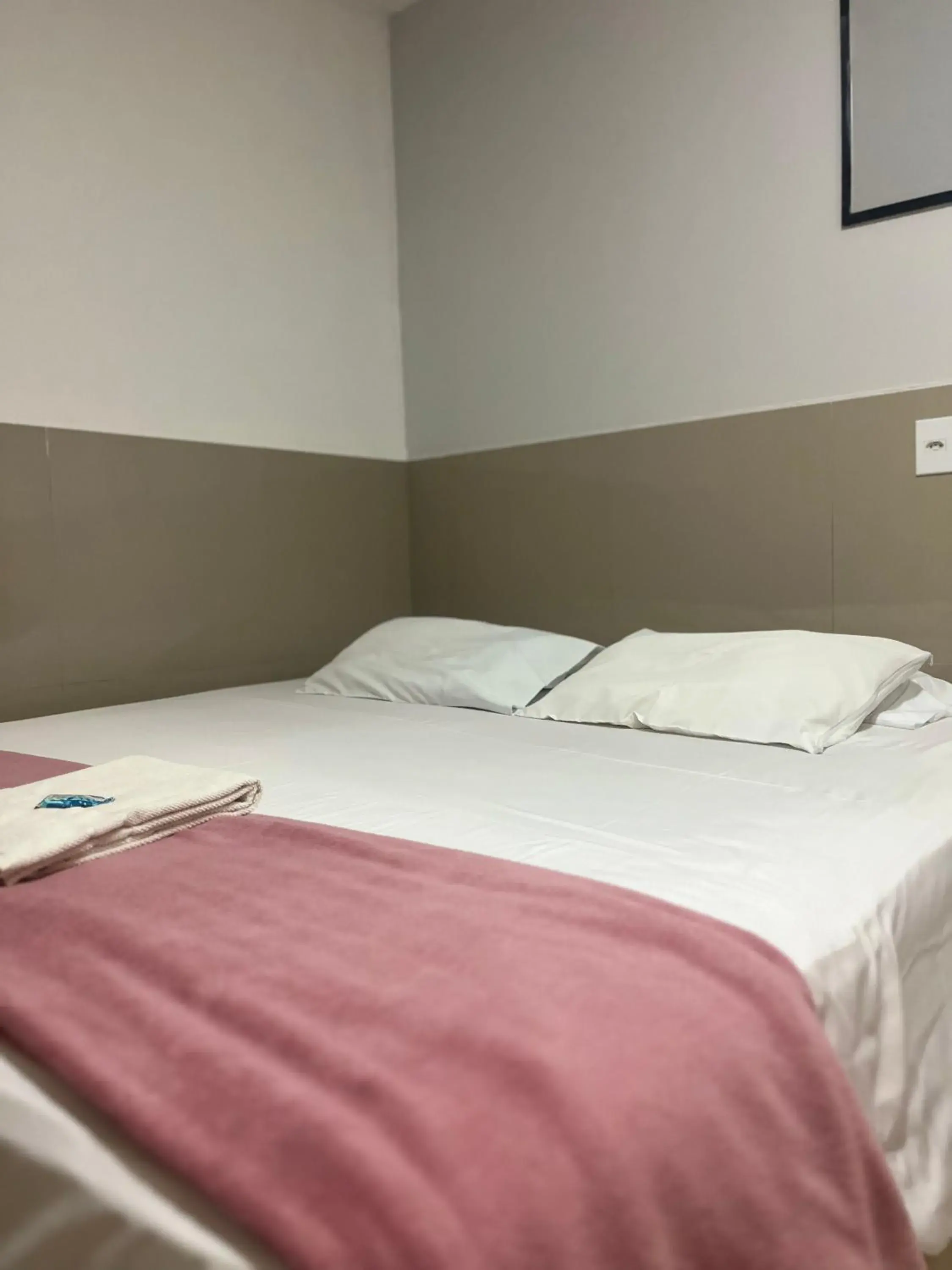 Standard Double Room - single occupancy in Pousada Flor De Brasília Standard Double Room - single occupancy in Pousada Flor De Brasília