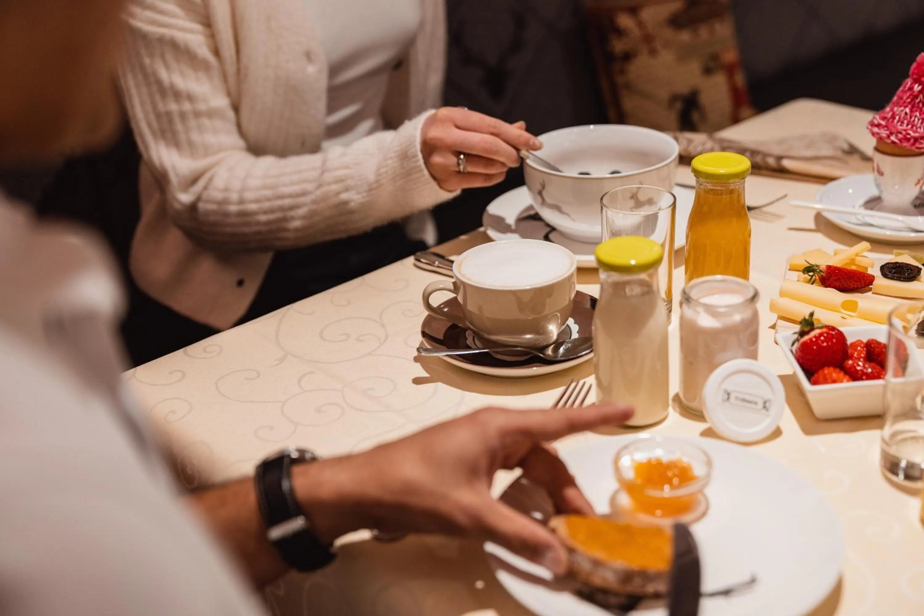 Breakfast in Hotel Jagdhaus Monzabon