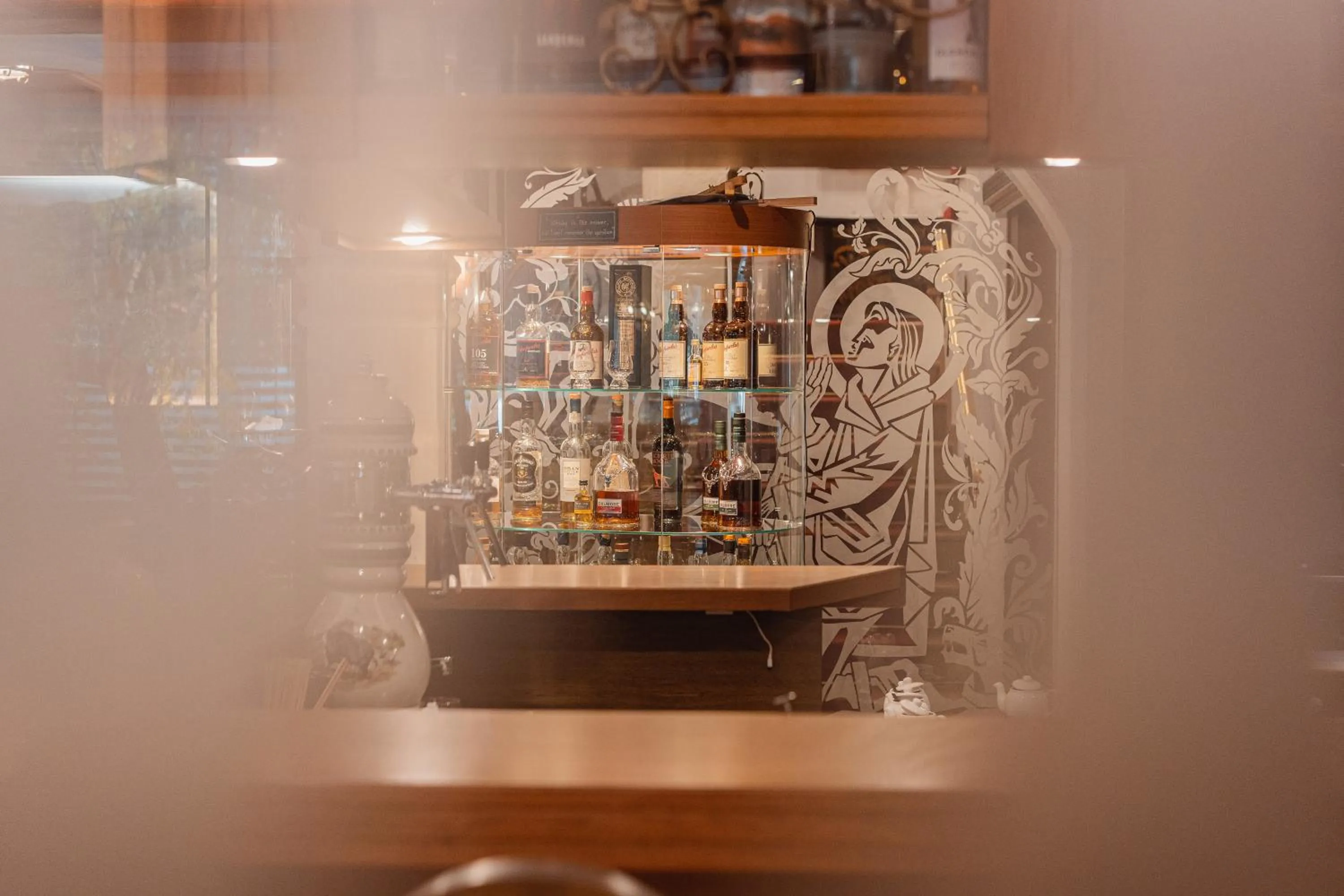 Lounge or bar in Hotel Jagdhaus Monzabon