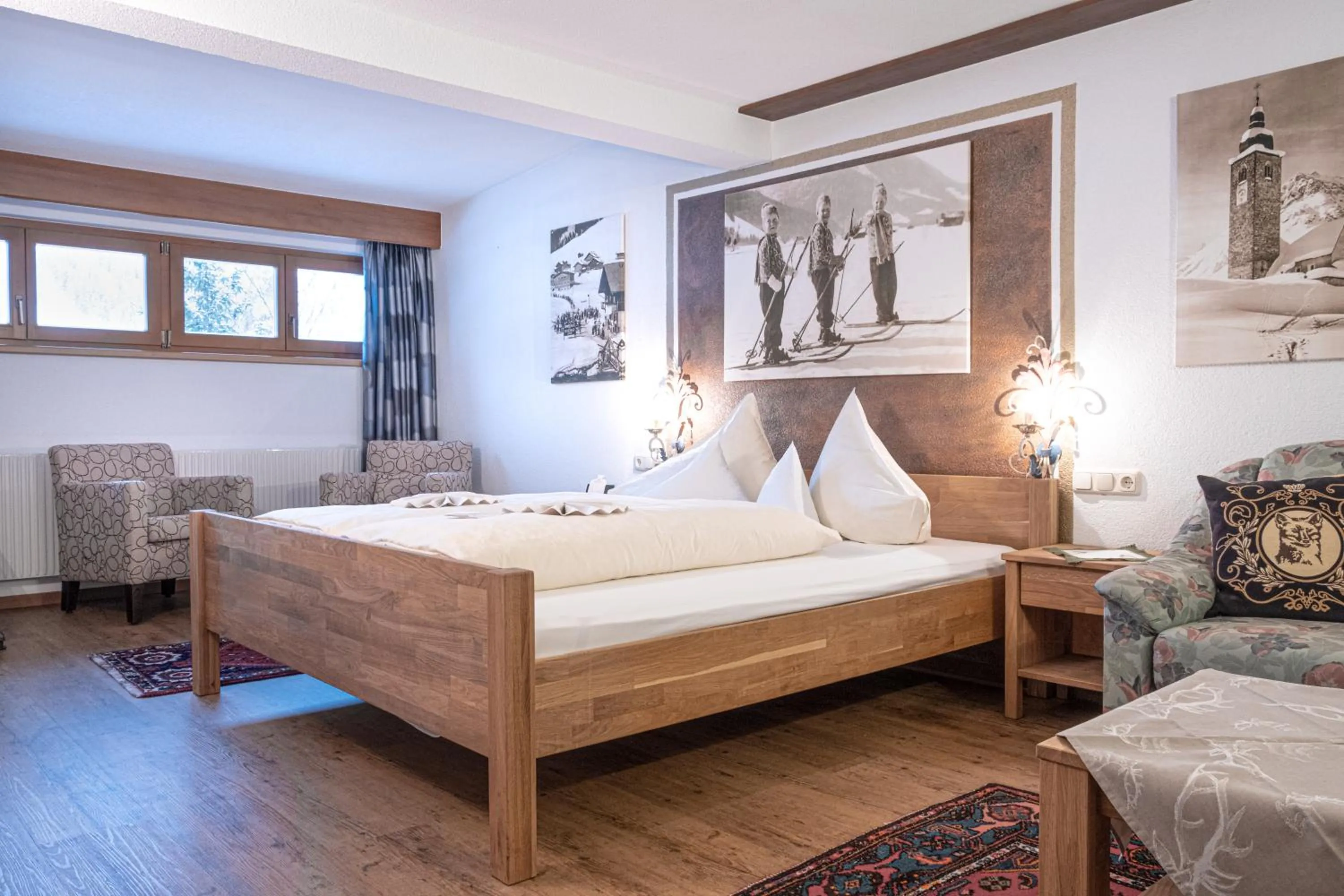 Bed in Hotel Jagdhaus Monzabon