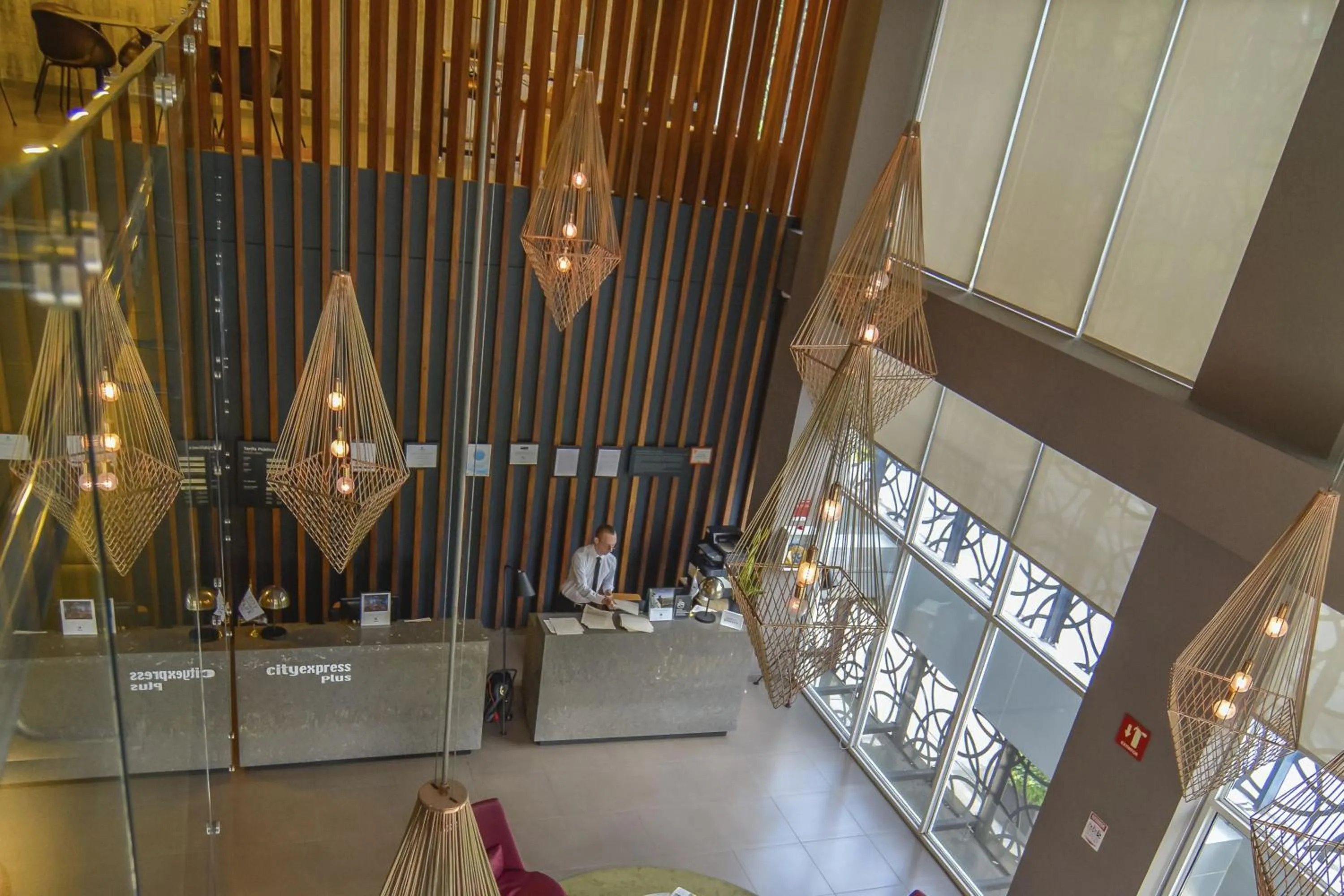 Lobby or reception in City Express Plus by Marriott Medellín Colombia