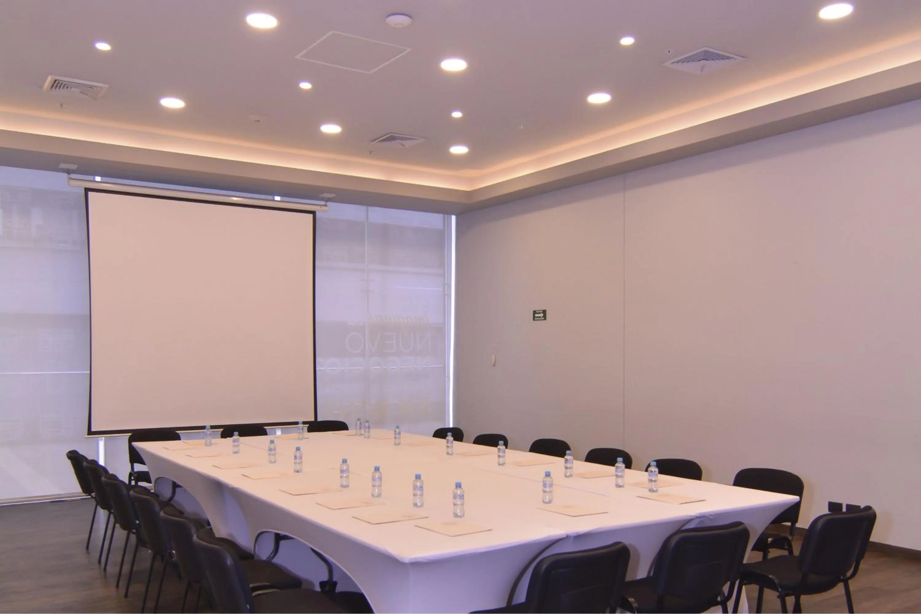 Meeting/conference room in City Express Plus by Marriott Medellín Colombia