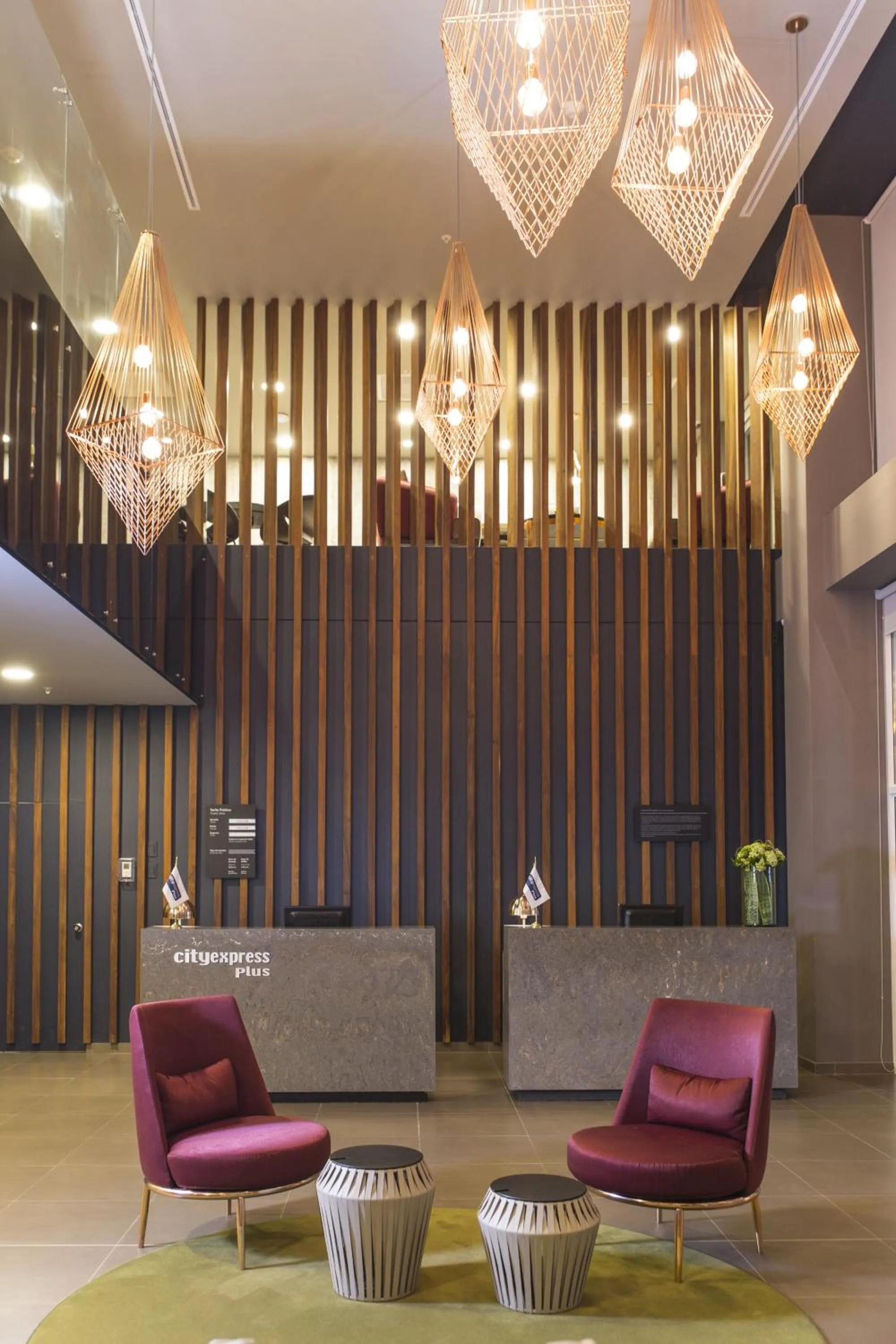 Lobby or reception in City Express Plus by Marriott Medellín Colombia