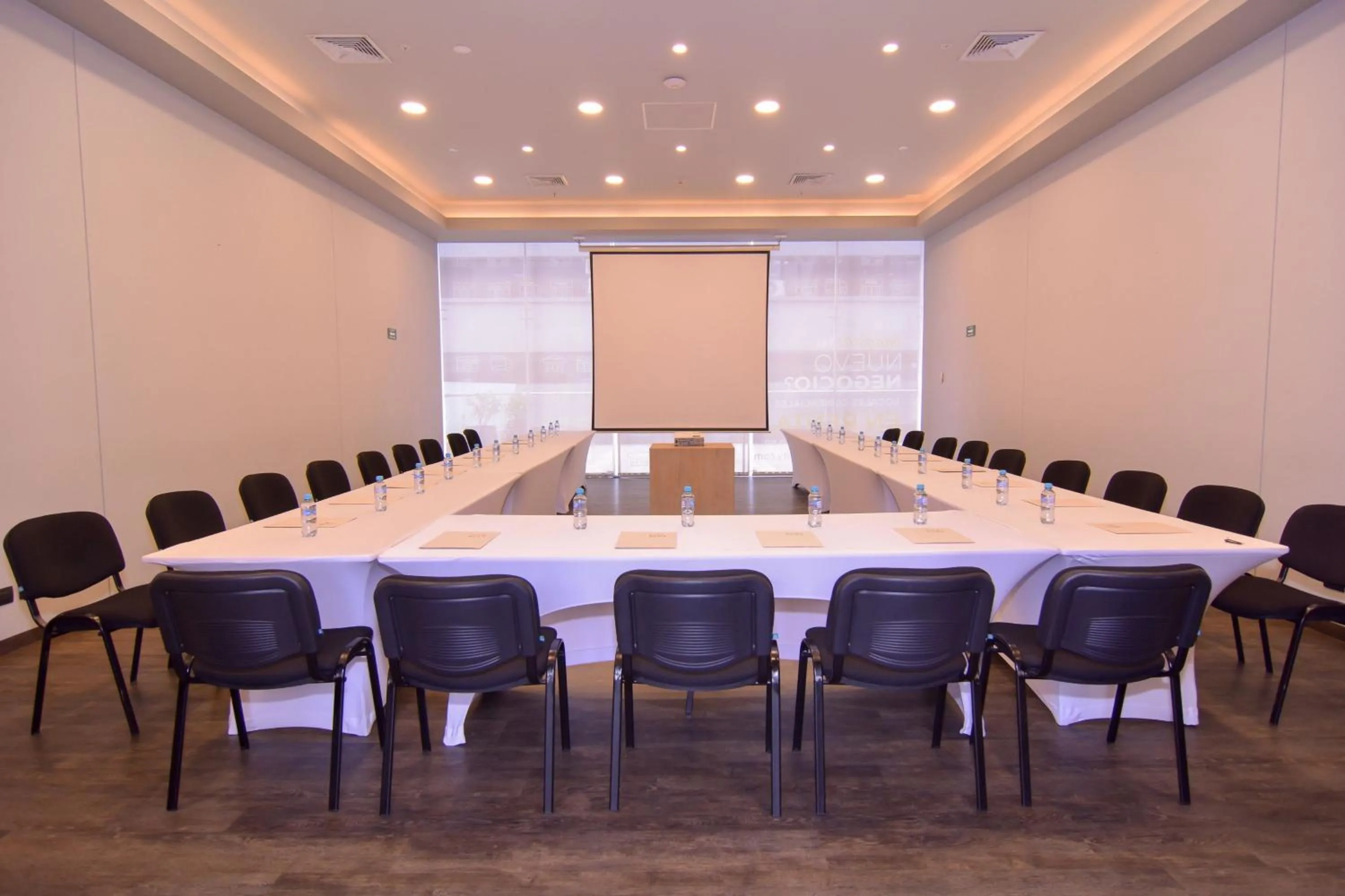 Meeting/conference room in City Express Plus by Marriott Medellín Colombia