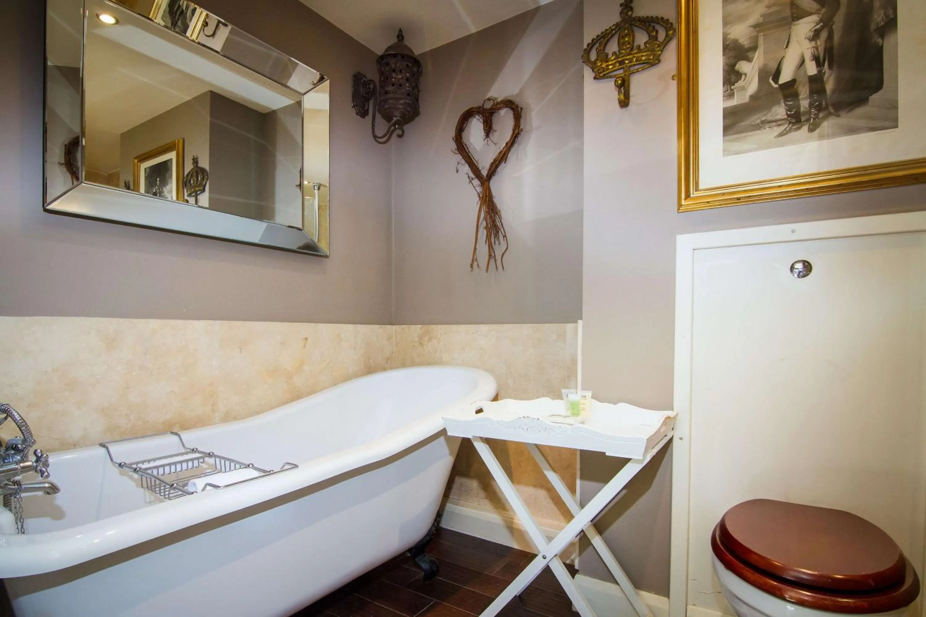 Bathroom in Black Horse Inn