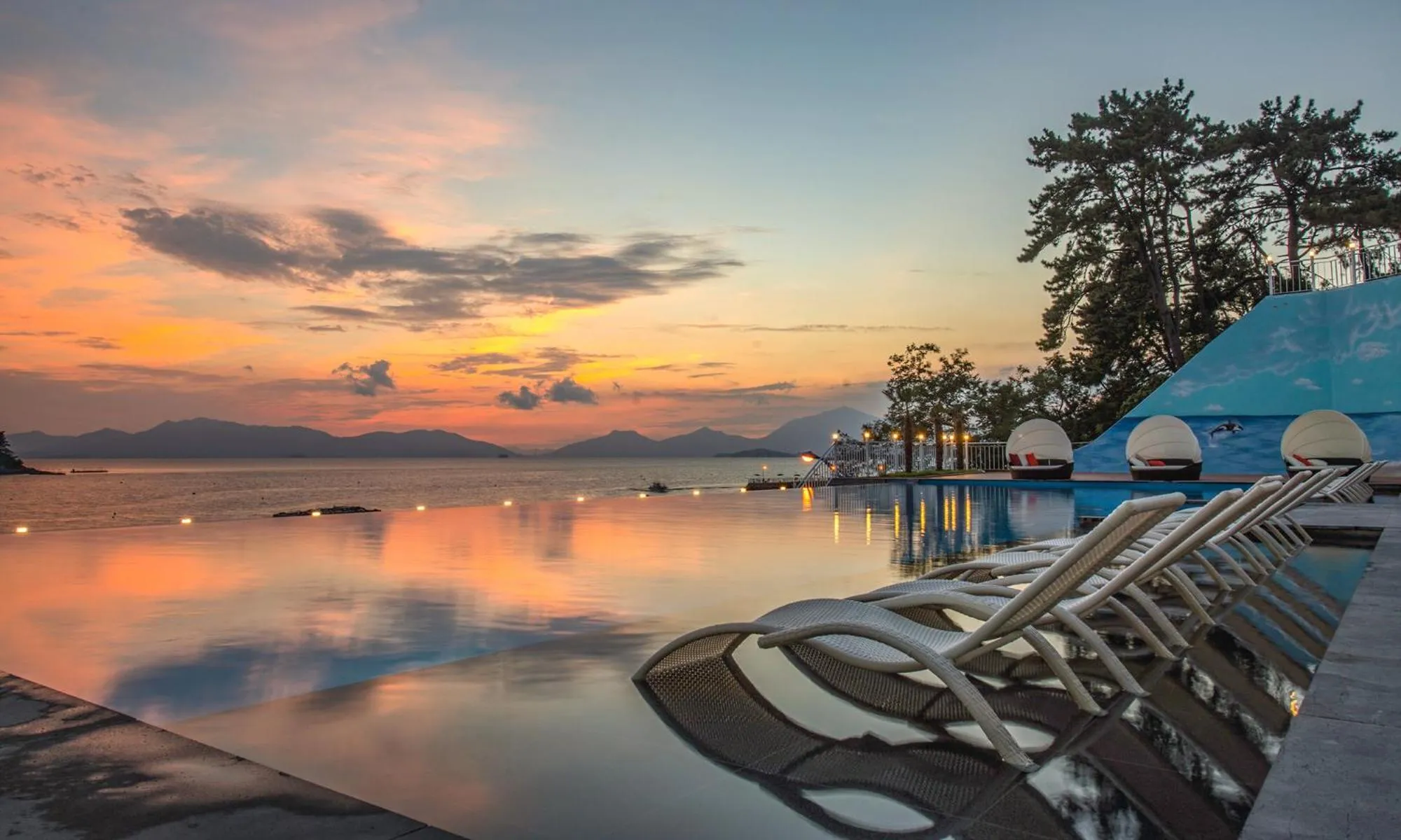 Pool view in Arte Resort Spa & Pool Villa