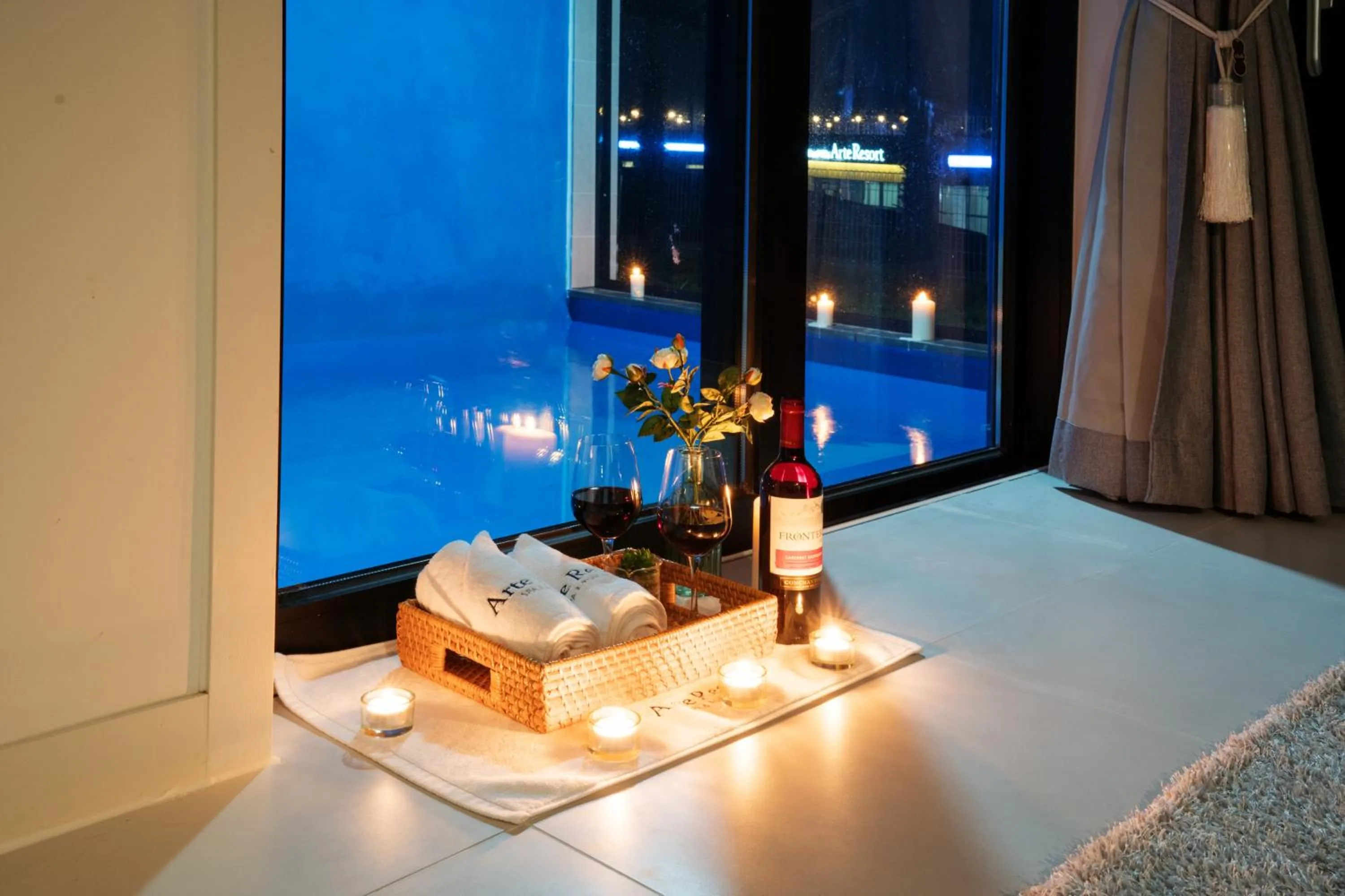 Living room, Bed in Arte Resort Spa & Pool Villa