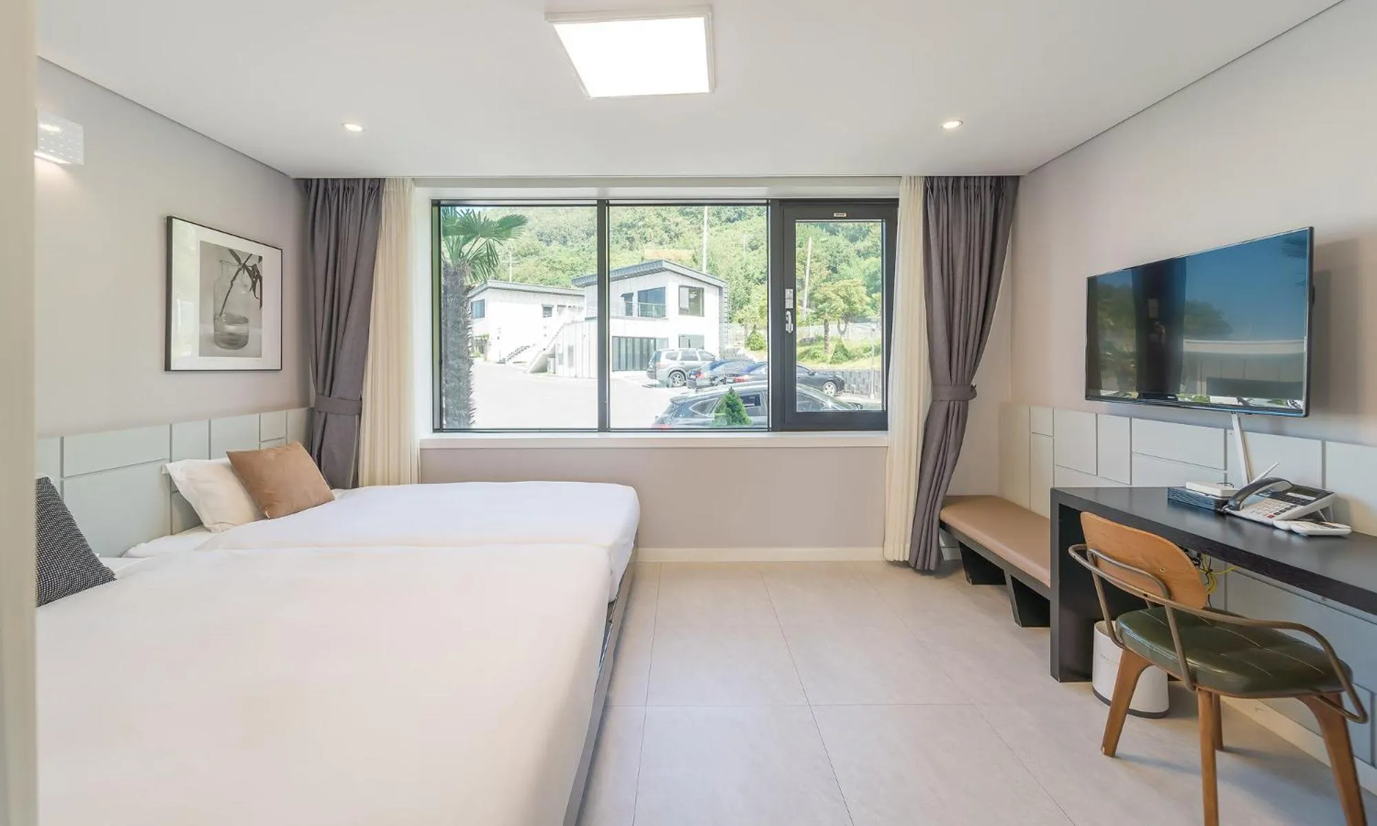 Bed in Arte Resort Spa & Pool Villa