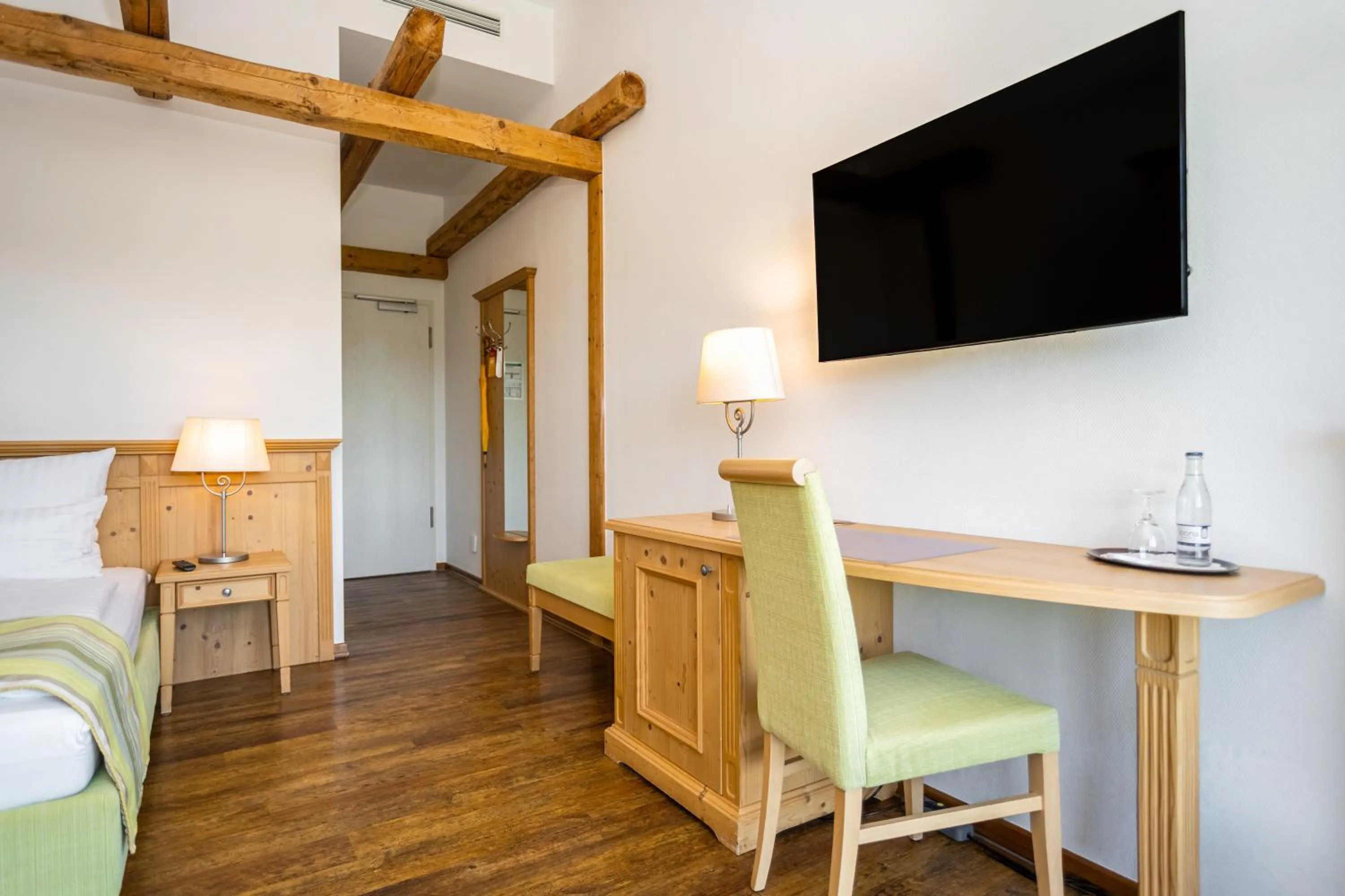 TV and multimedia, Bed in Golfpark Strelasund