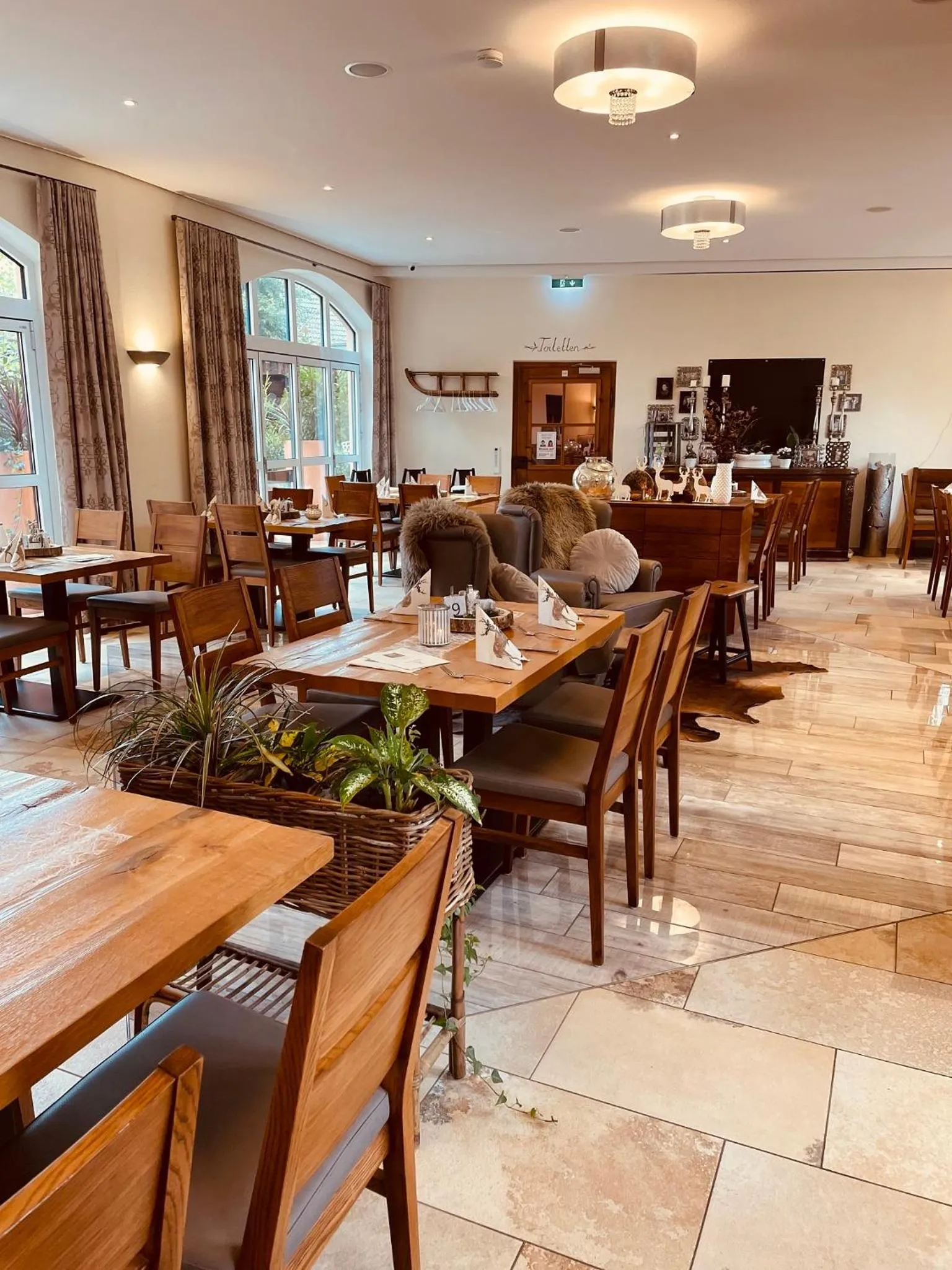 Restaurant/places to eat in Landgasthof zur Sonne