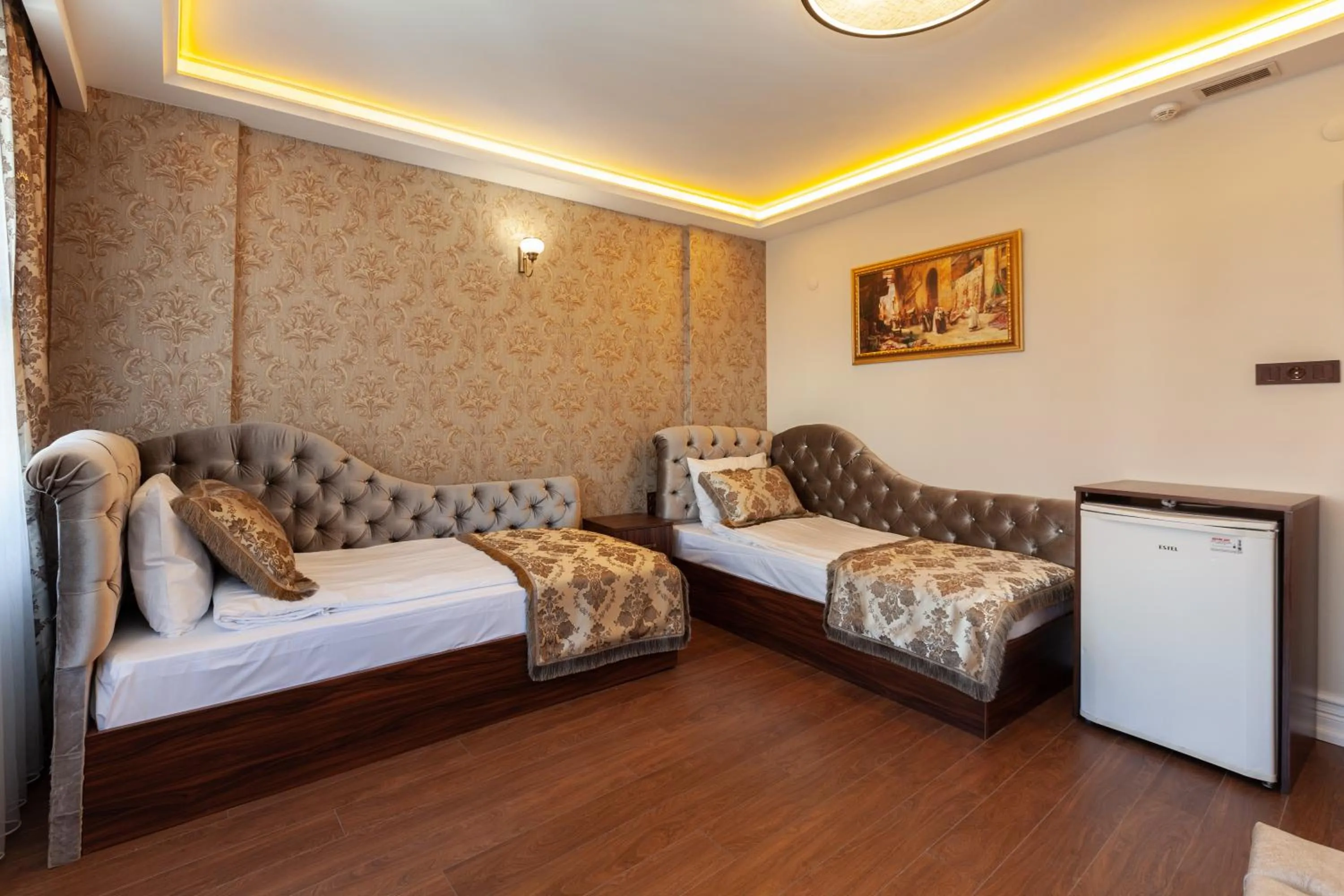 Living room, Bed in Rose Mansion by Otantik Suites