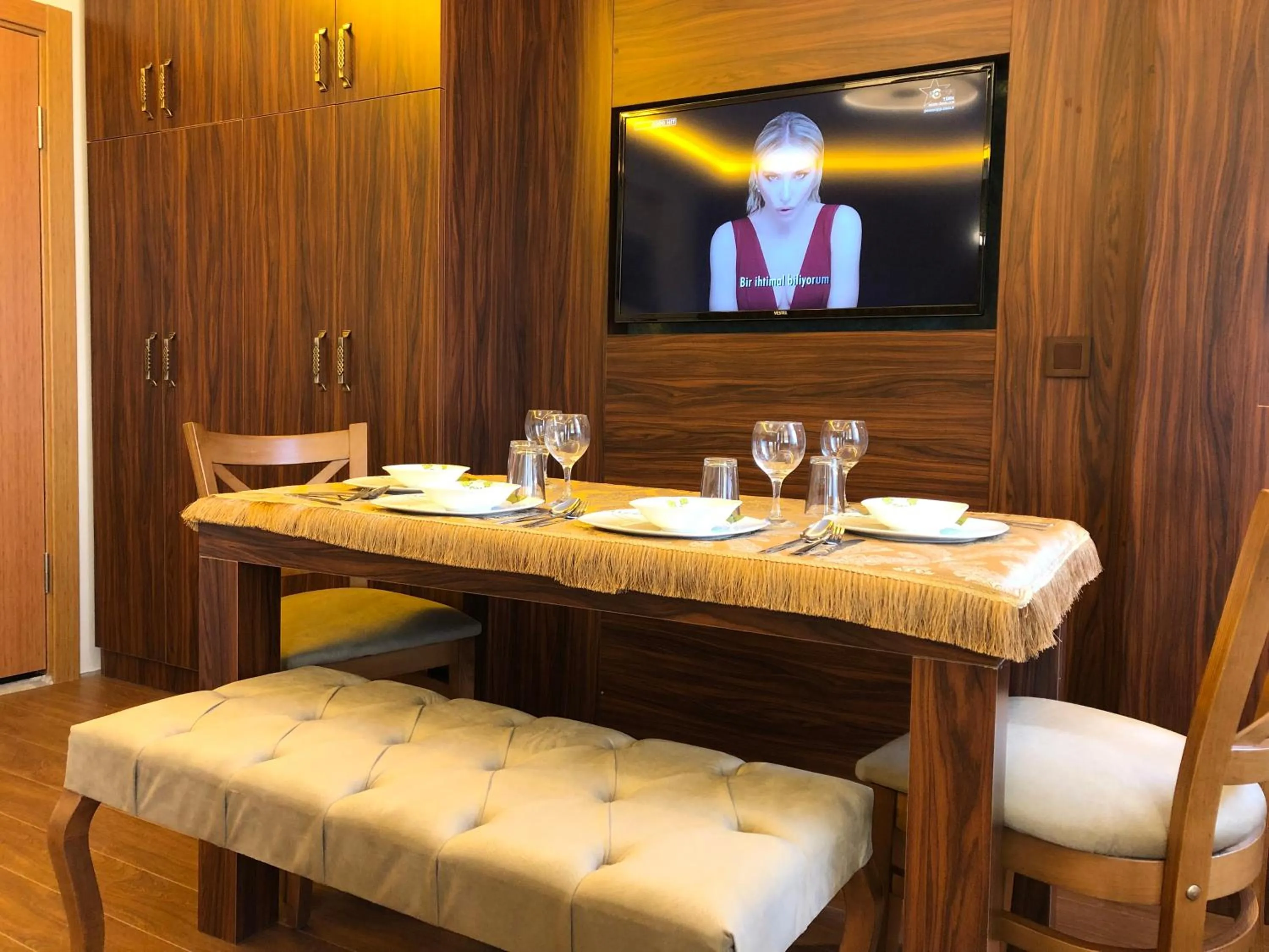 Living room in Rose Mansion by Otantik Suites