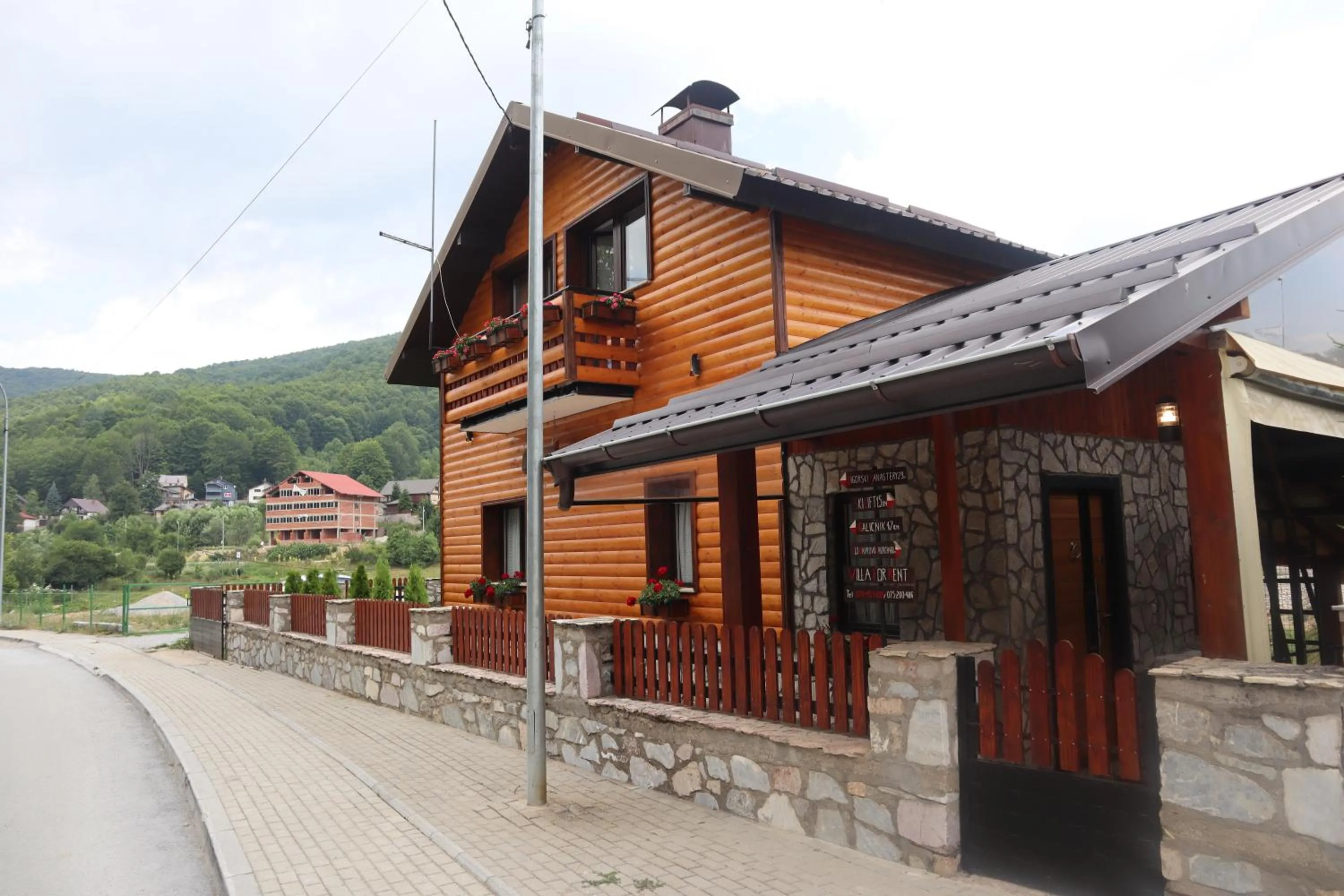 Property building in Villa Beti