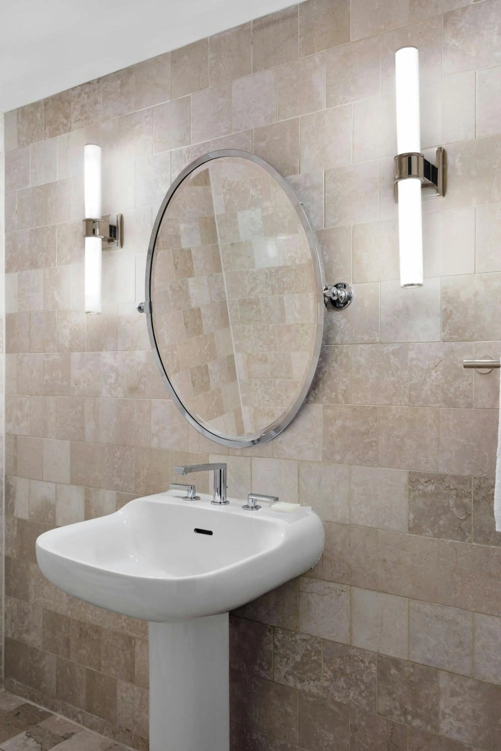 Bathroom in JW Marriott New Orleans