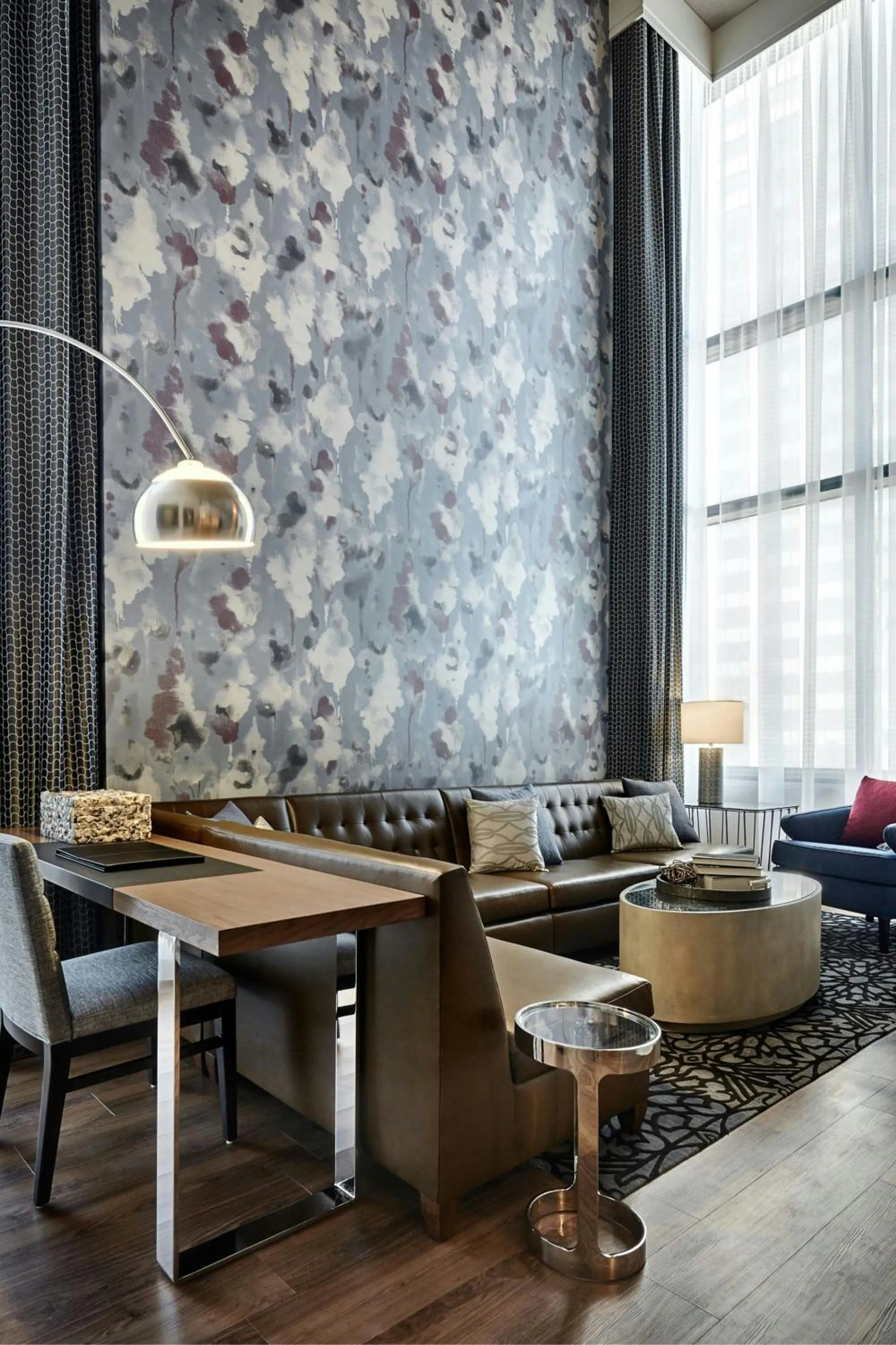 Living room in JW Marriott New Orleans