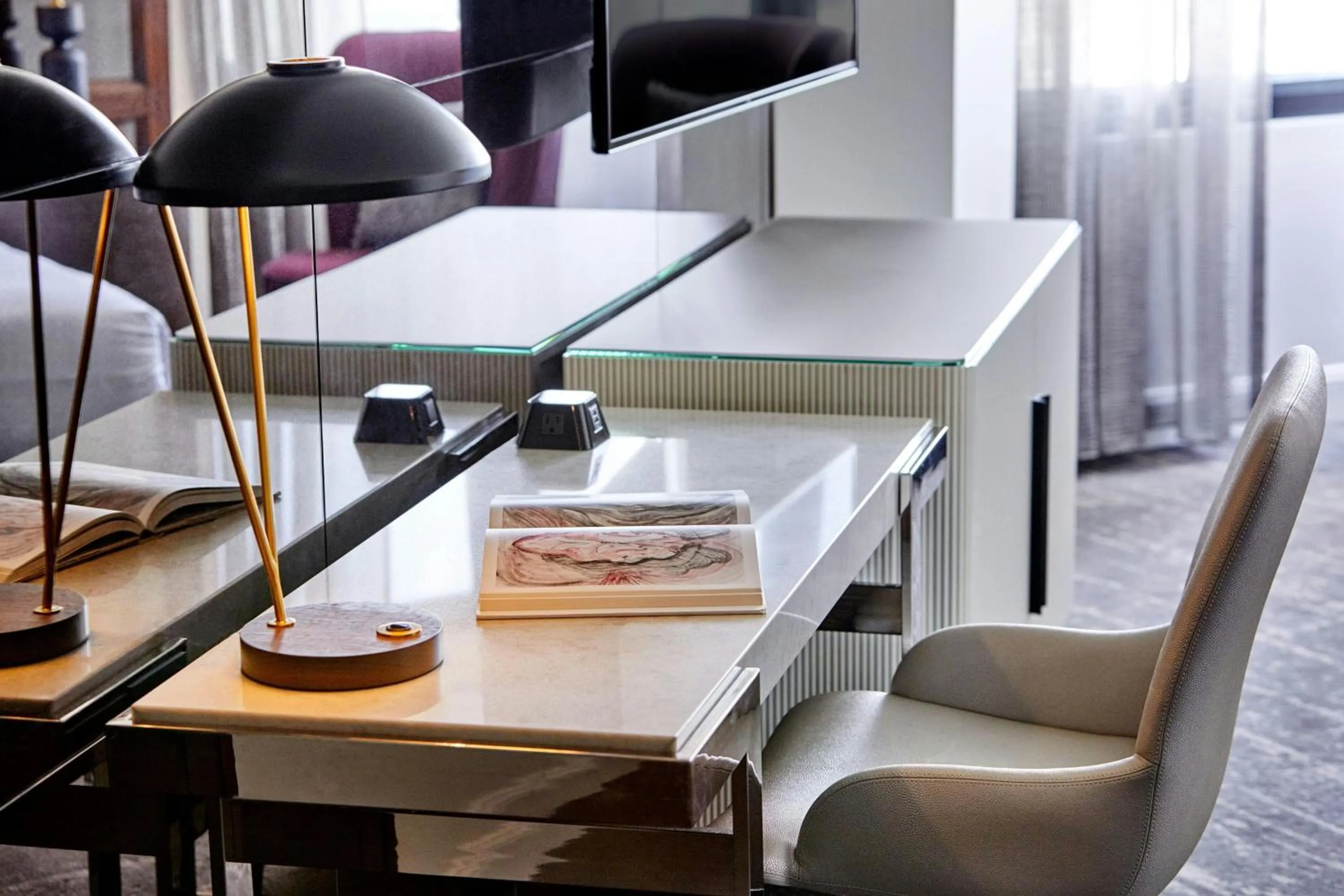 Photo of the whole room in JW Marriott New Orleans