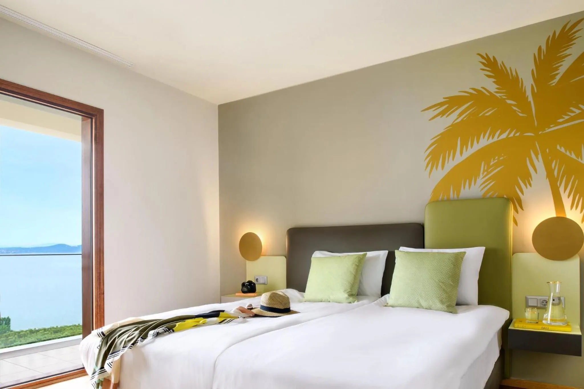 Photo of the whole room, Bed in Akrathos Beach Hotel