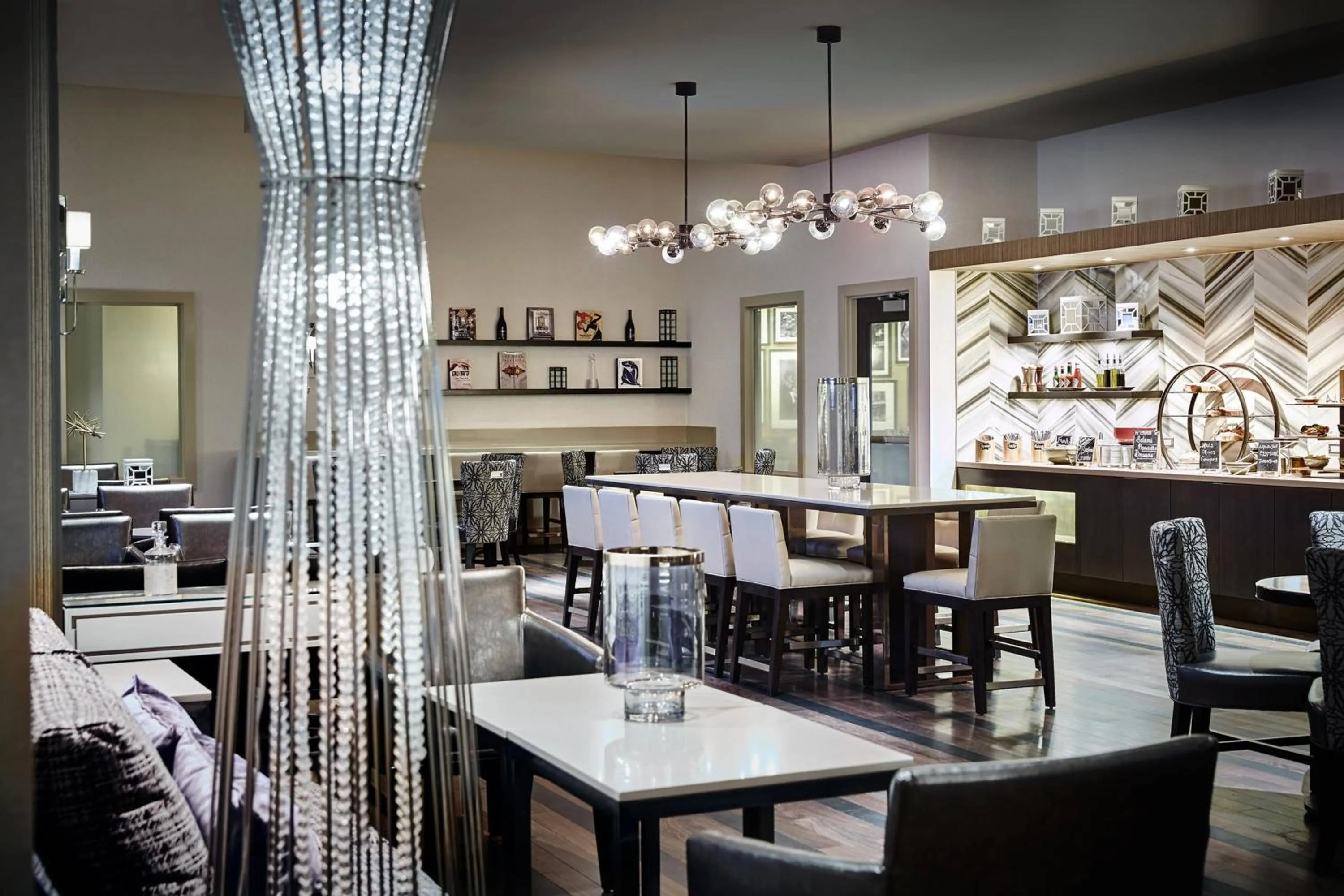 Lounge or bar in New Orleans Marriott