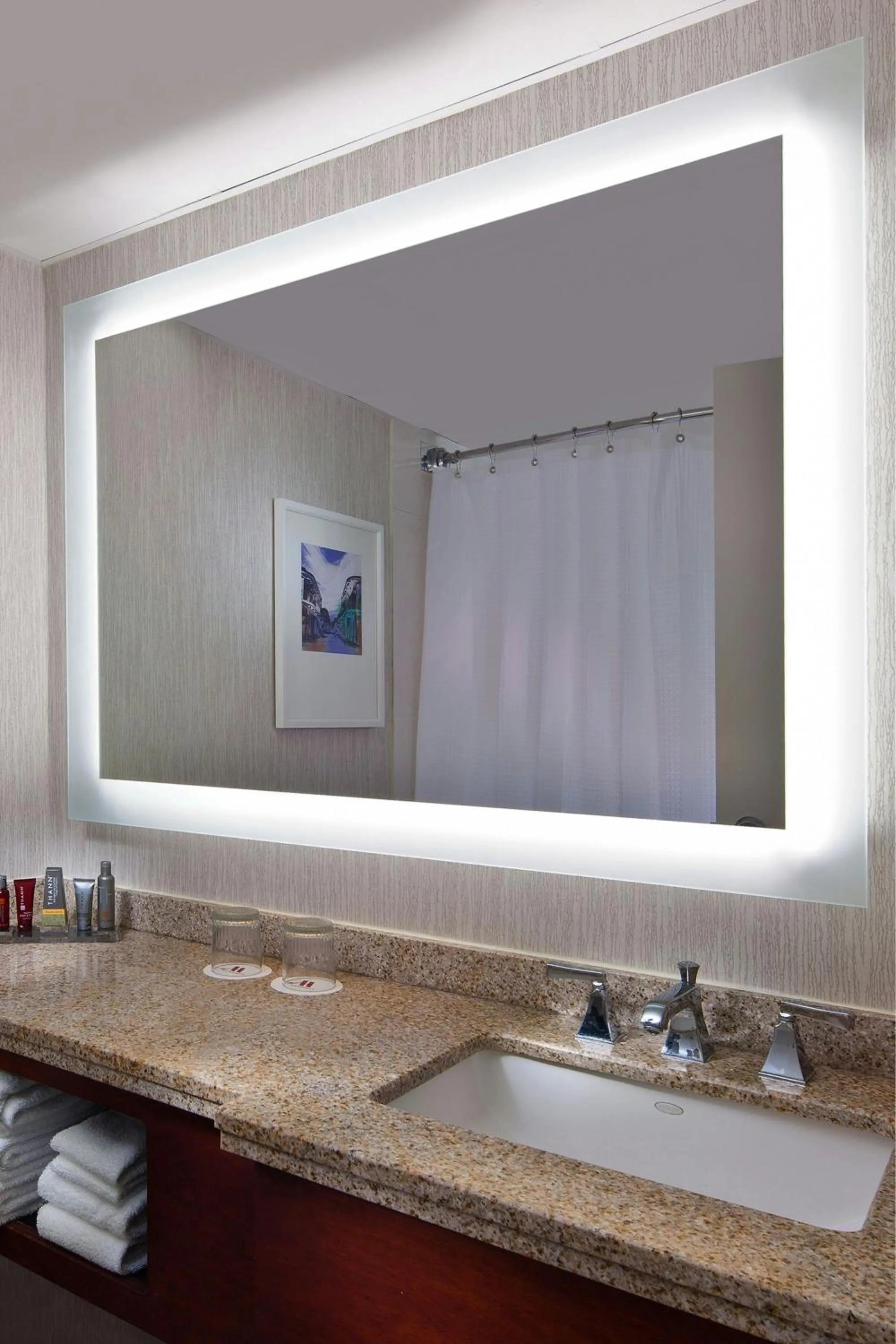 Bathroom in New Orleans Marriott