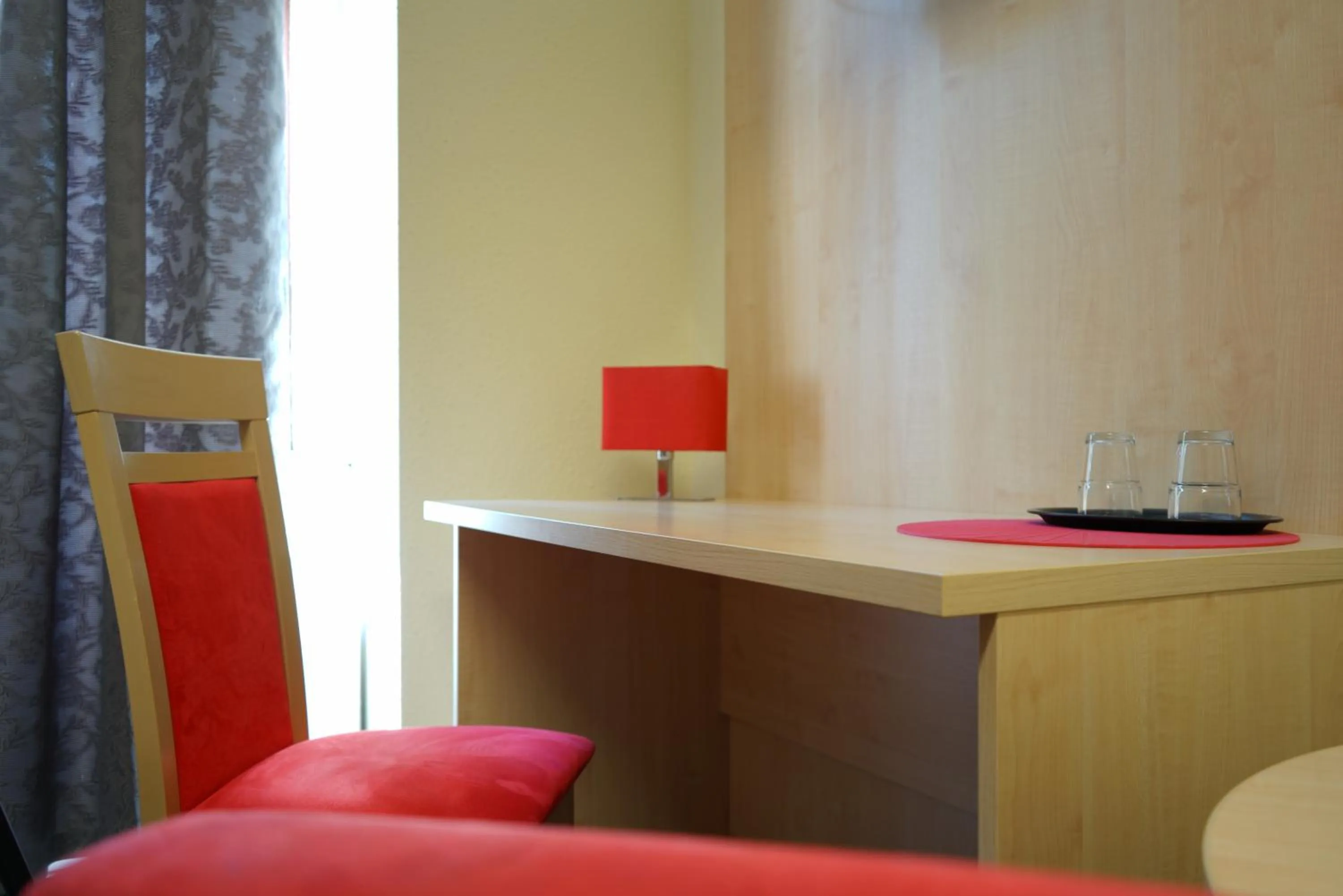 Staff in Gästehaus Lisakowski Pension am Brautwiesenpark