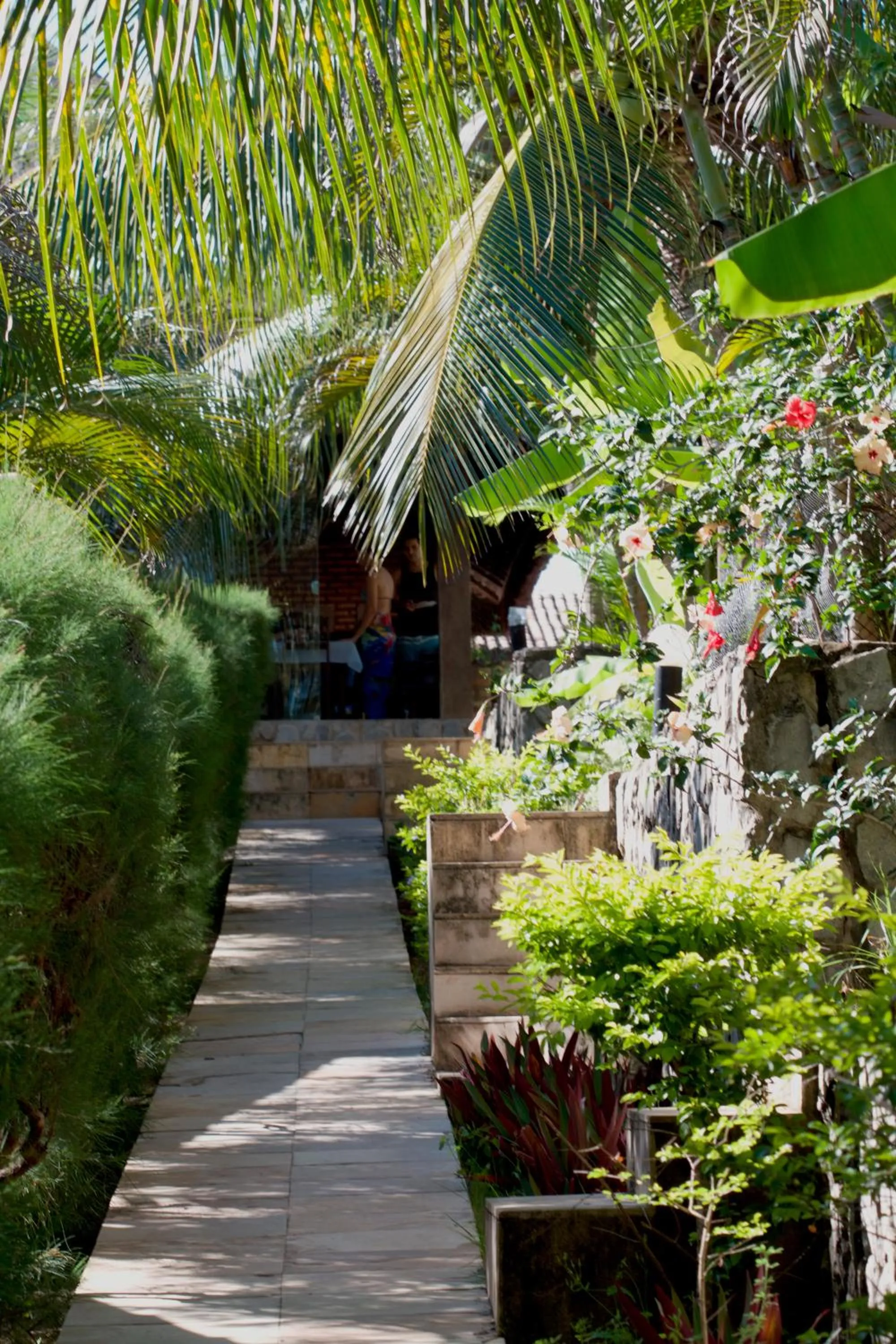 Restaurant/places to eat in Pousada Império do Sol