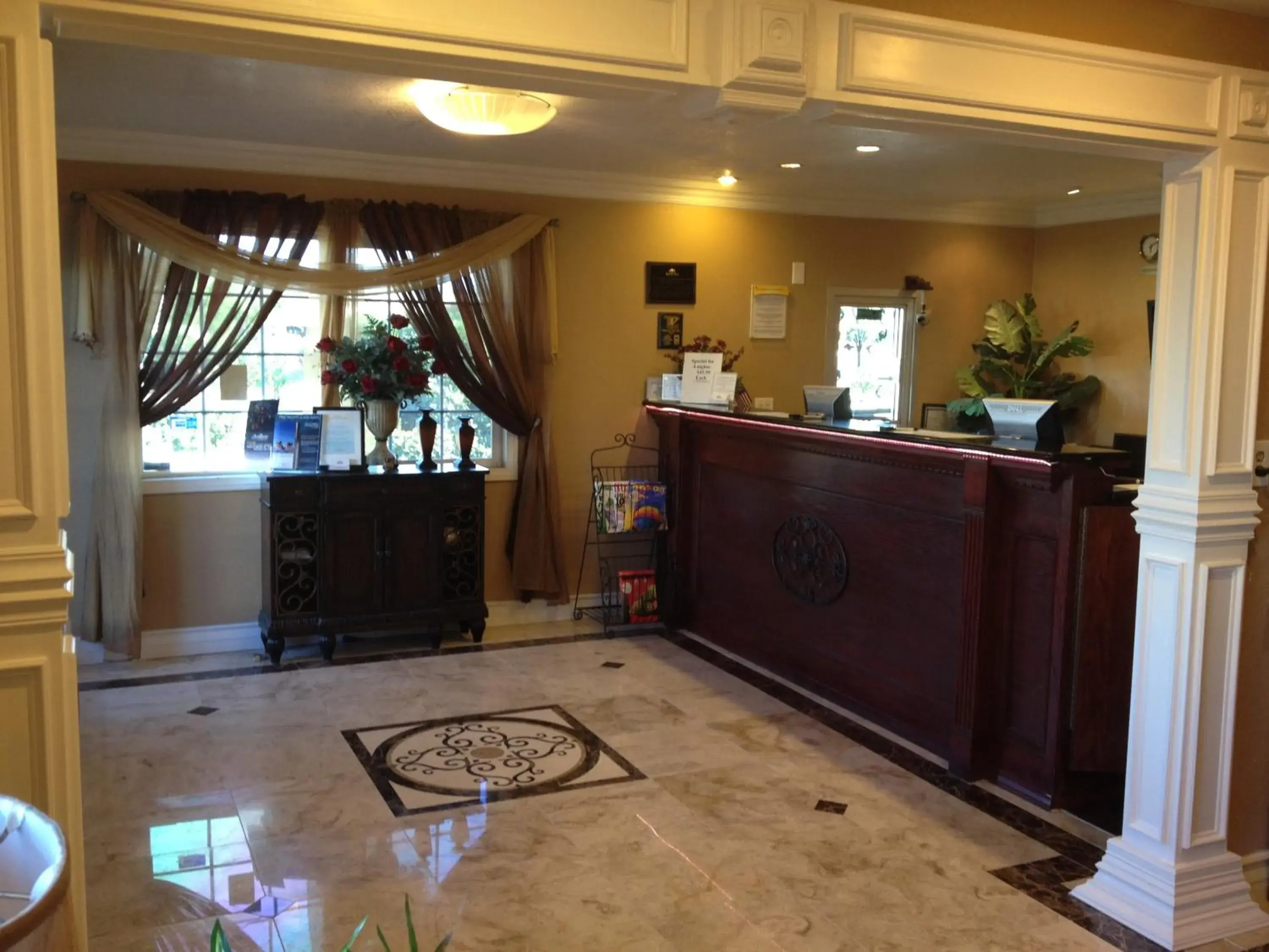 Lobby or reception in Park Avenue Inn & Suites Lobby or reception in Park Avenue Inn & Suites