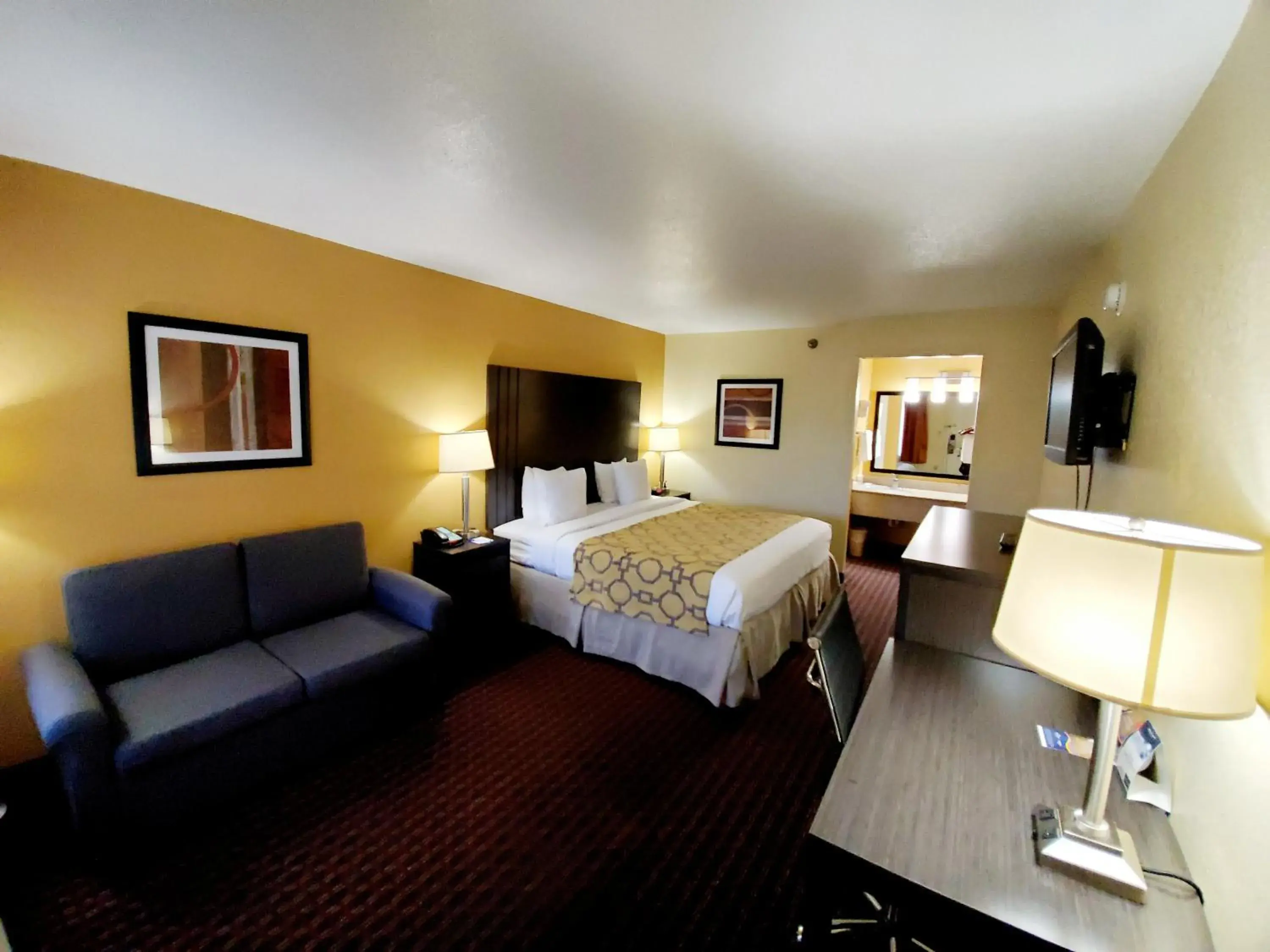 King Room - Non-Smoking in Baymont by Wyndham Goodlettsville Nashville King Room - Non-Smoking in Baymont by Wyndham Goodlettsville Nashville