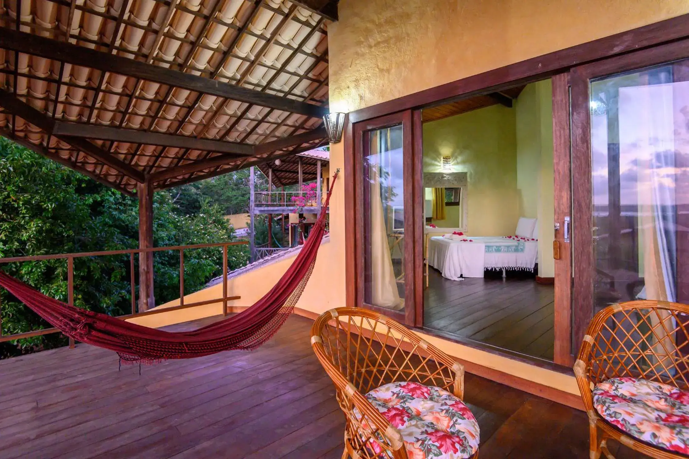 Suite with Lake View in LAGO HOTEL PIPA - TlBAU DO SUL Suite with Lake View in LAGO HOTEL PIPA - TlBAU DO SUL
