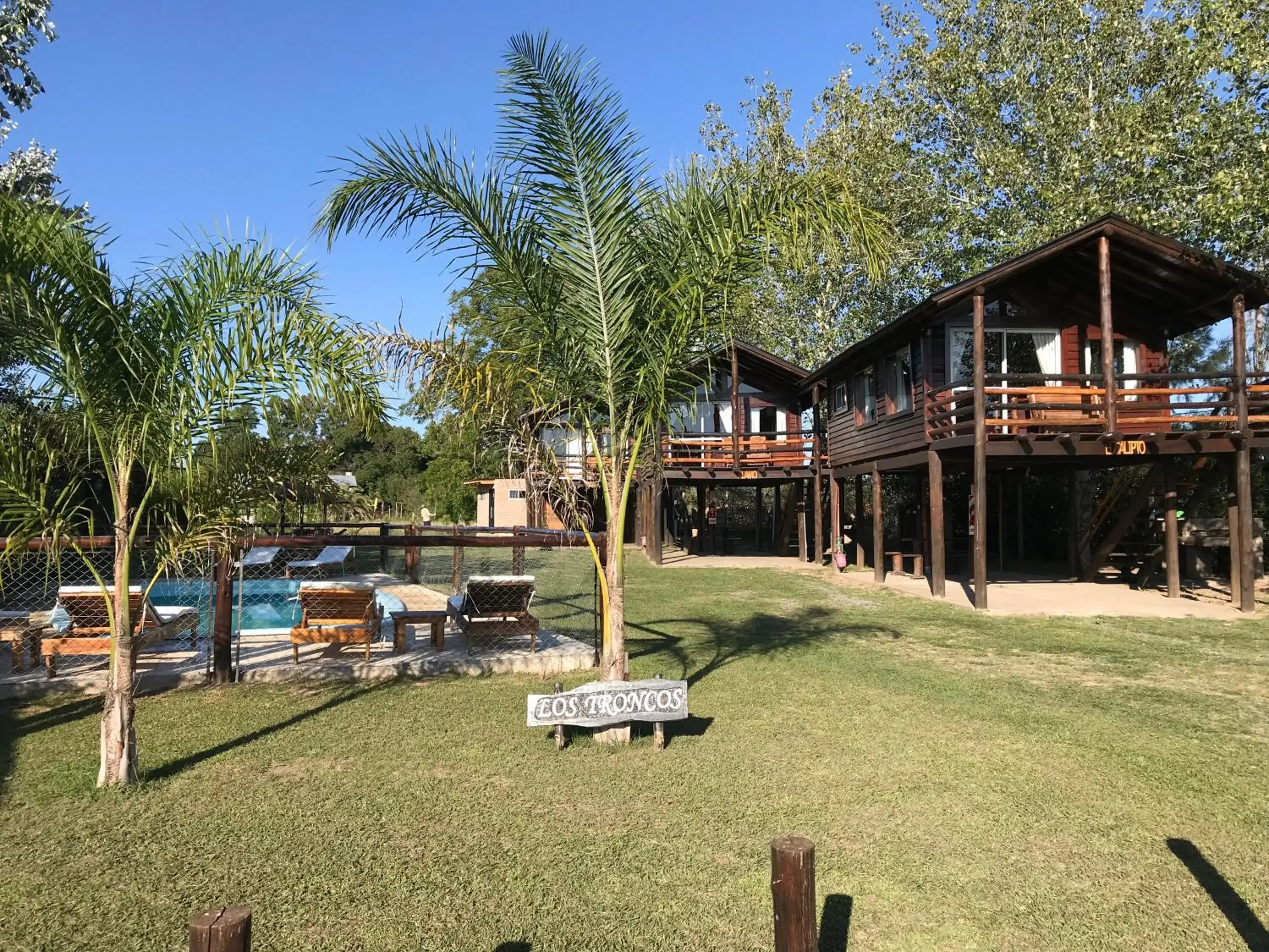 Cabanas Los Troncos Cabanas Los Troncos