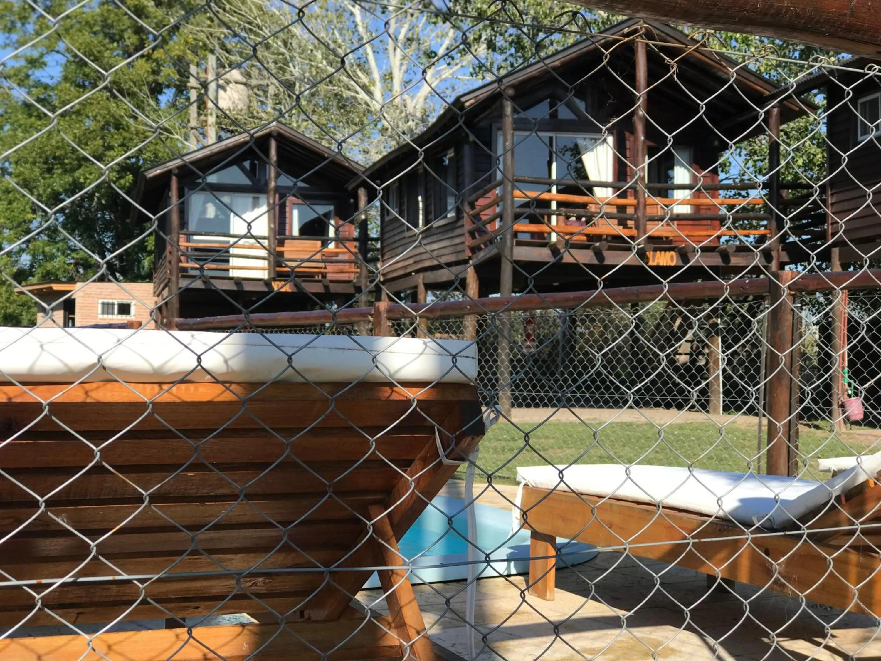 Cabanas Los Troncos