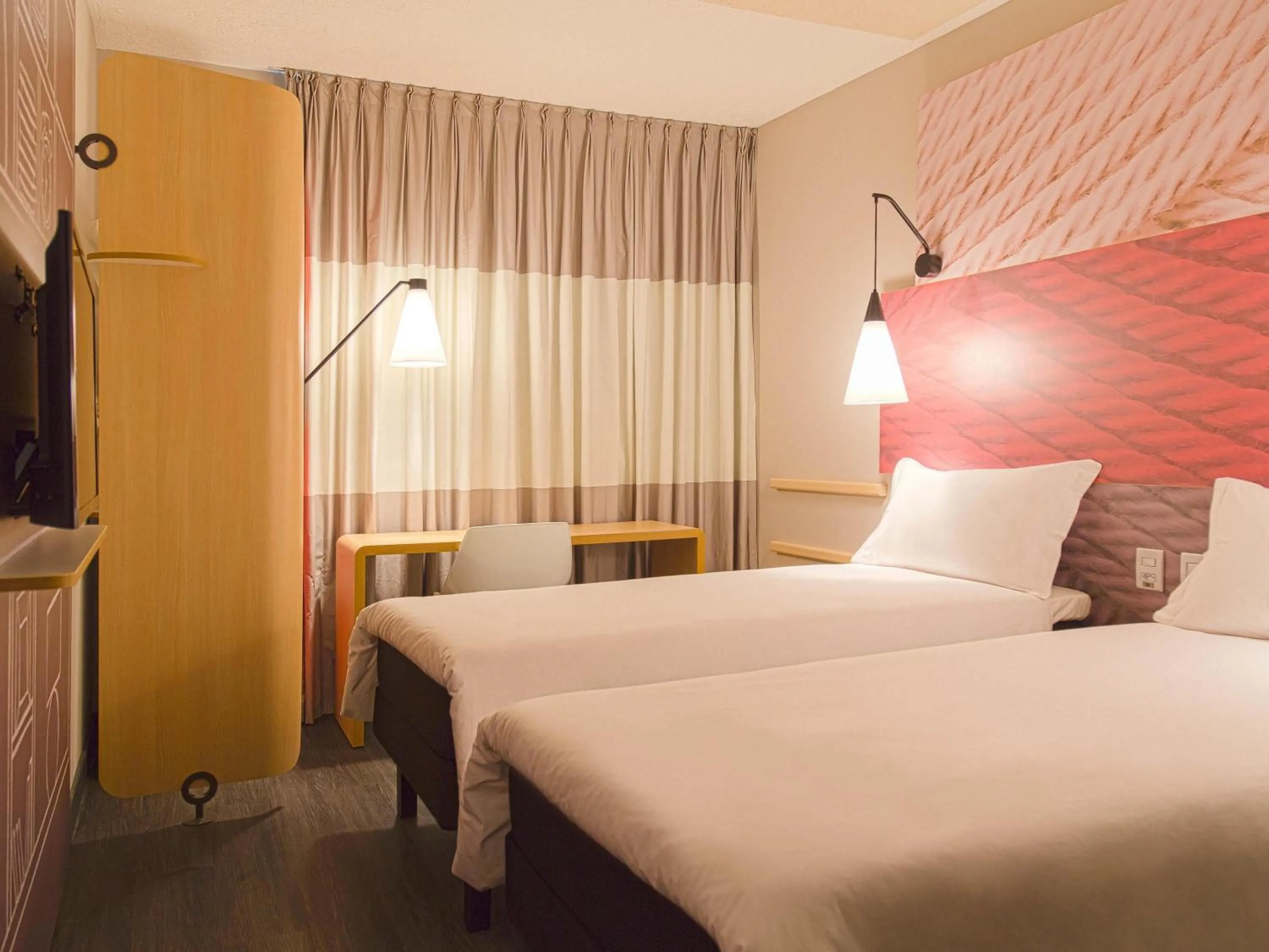 Bedroom, Bed in ibis Igrejinha