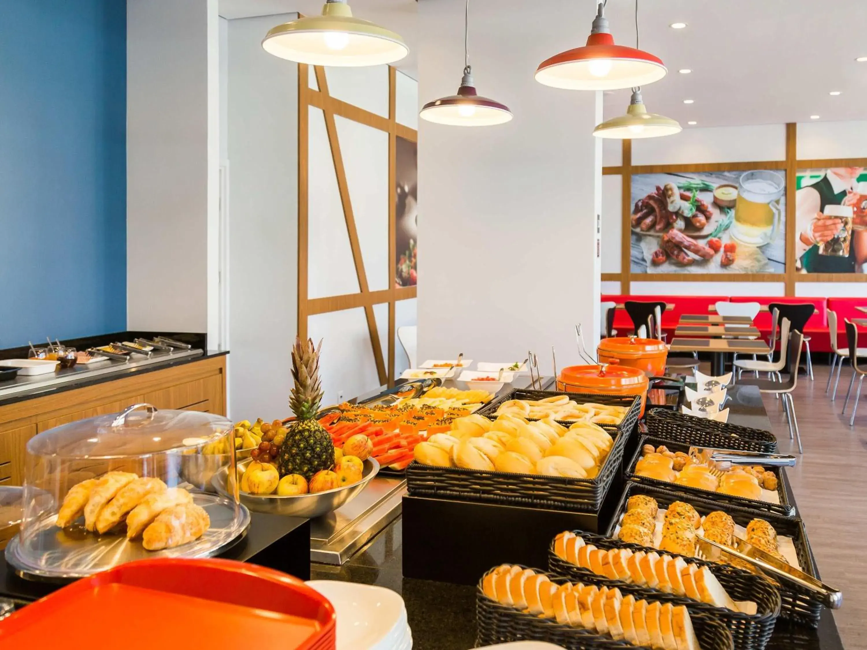 Restaurant/places to eat in ibis Igrejinha Restaurant/places to eat in ibis Igrejinha